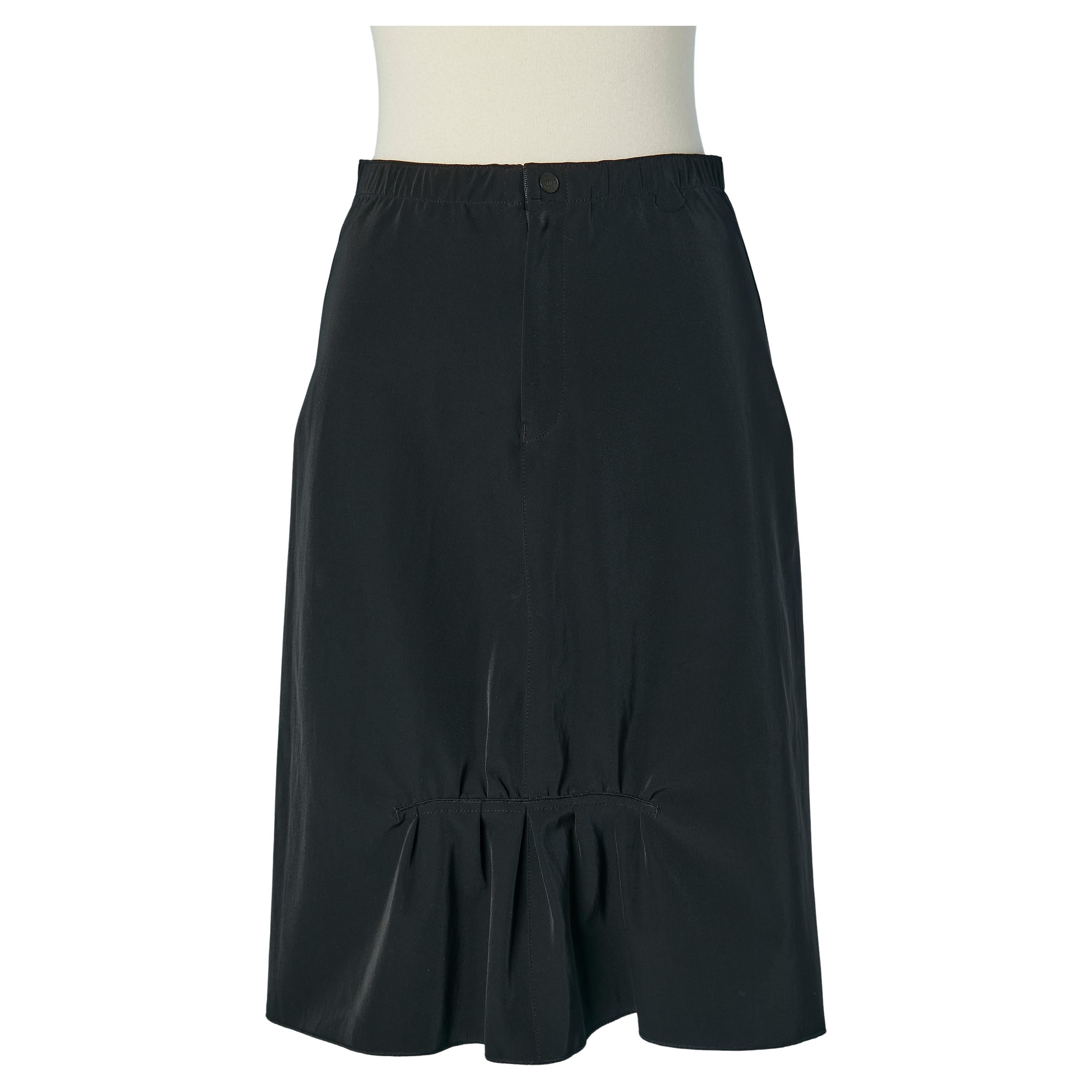 Falda negra con algo de fruncido en la parte delantera MARITÉ & FRANCOIS GIRBAUD en venta