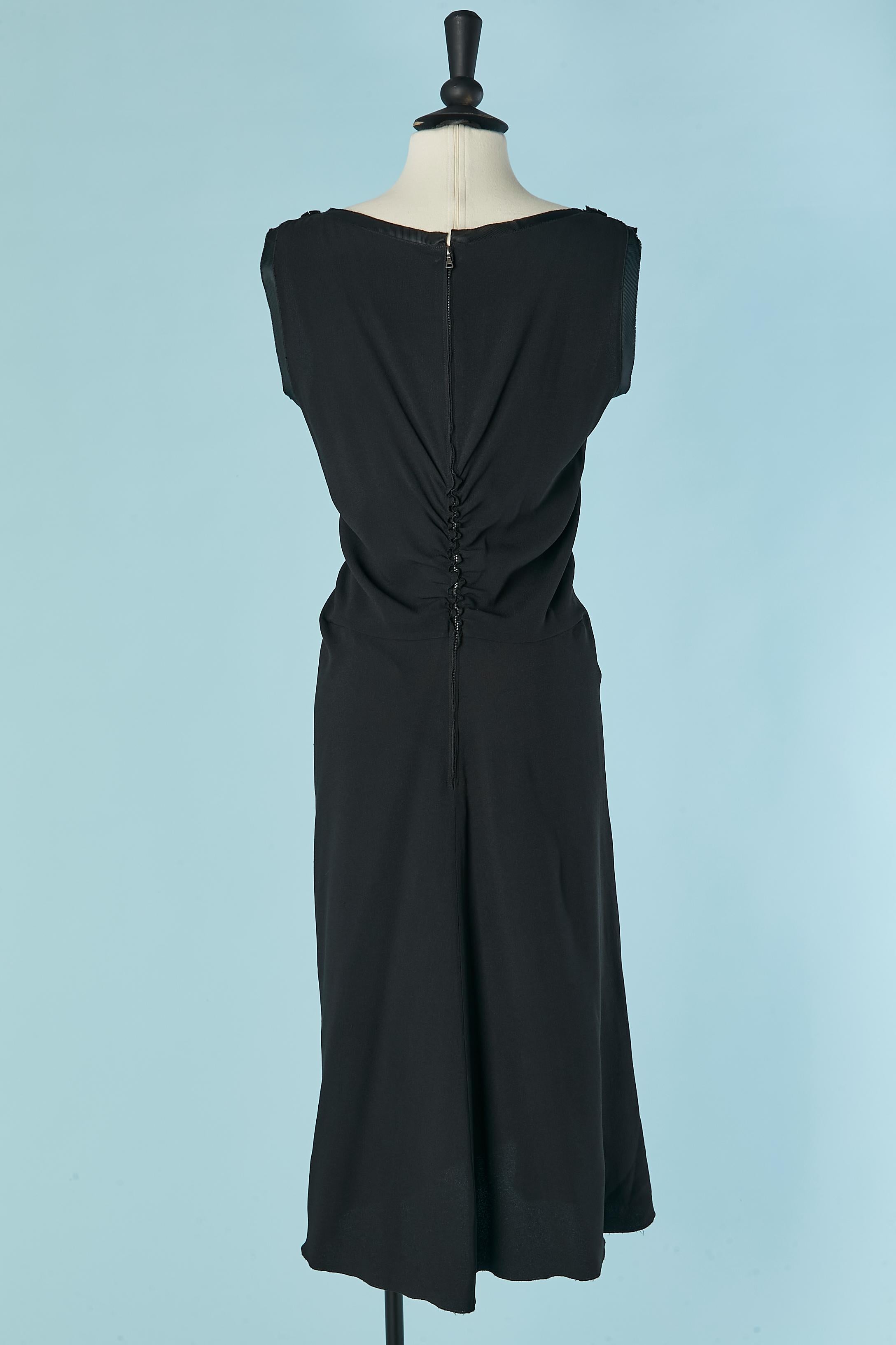 Vestido de cóctel negro sin mangas drapeado en el centro delantero PRADA 1