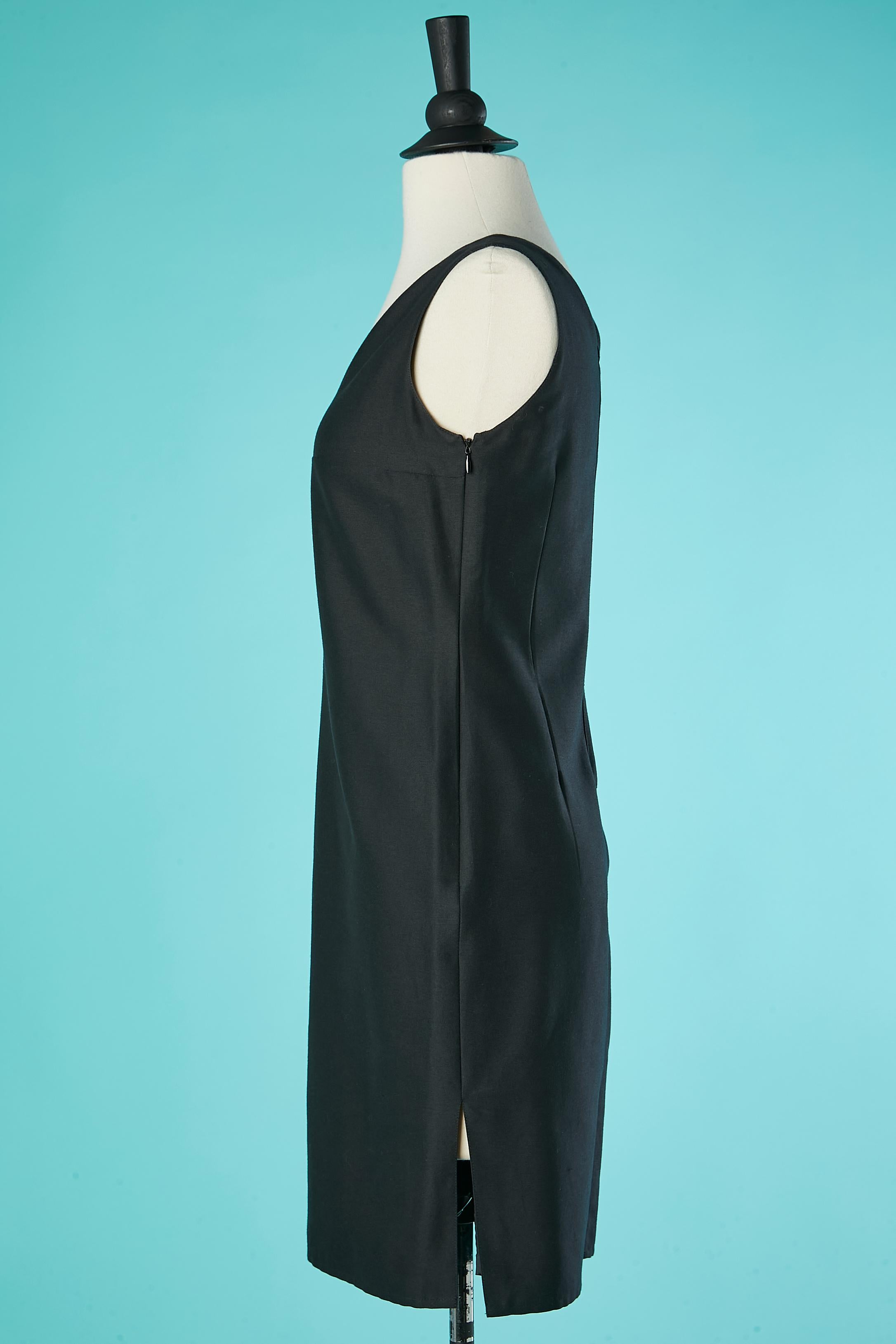Robe de cocktail sans manches avec broderies Valentino Miss V  Pour femmes en vente