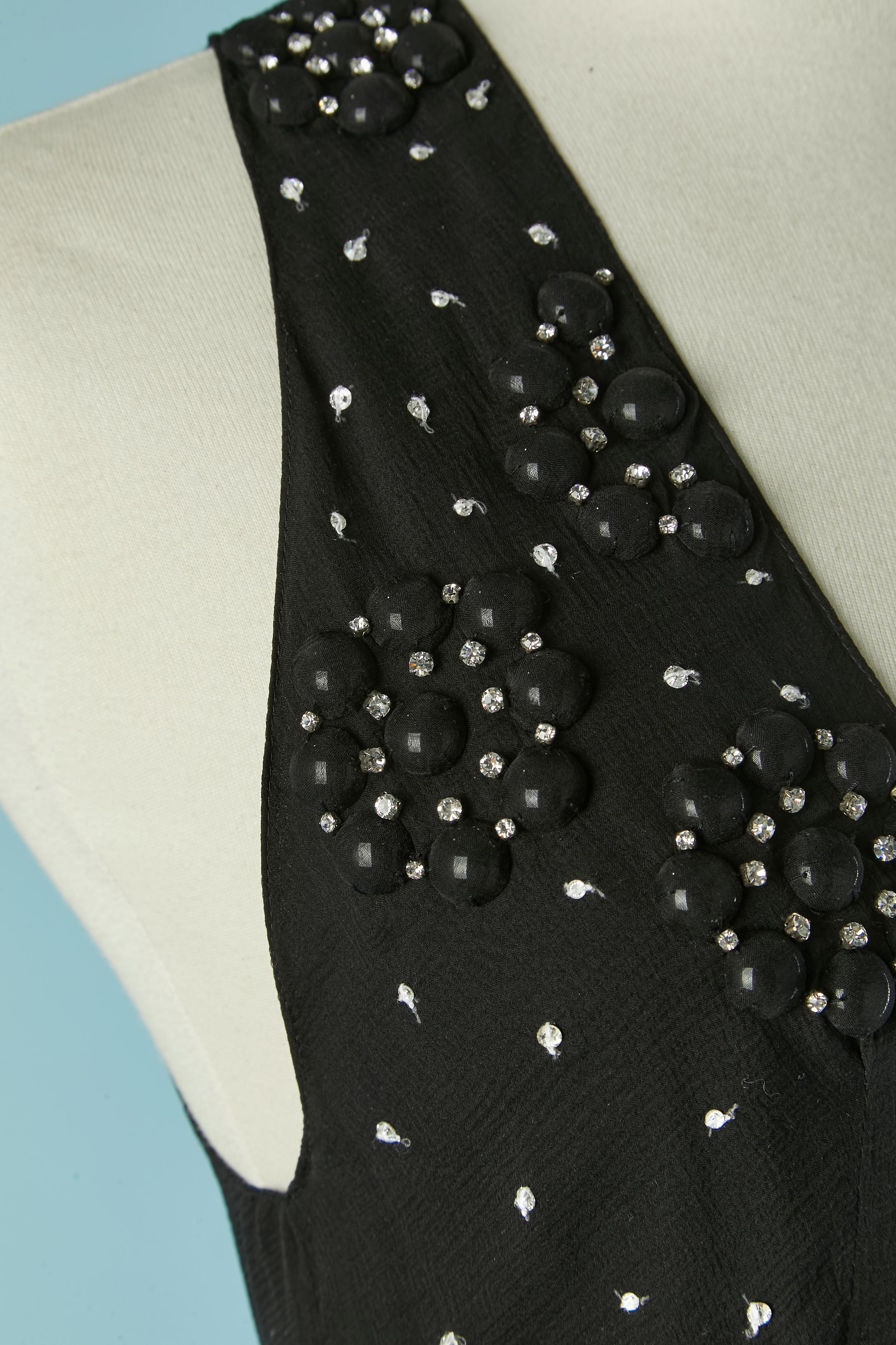 Schwarzes ärmelloses Cocktailkleid mit Strasssteinverzierung CHRISTIAN DIOR Damen im Angebot