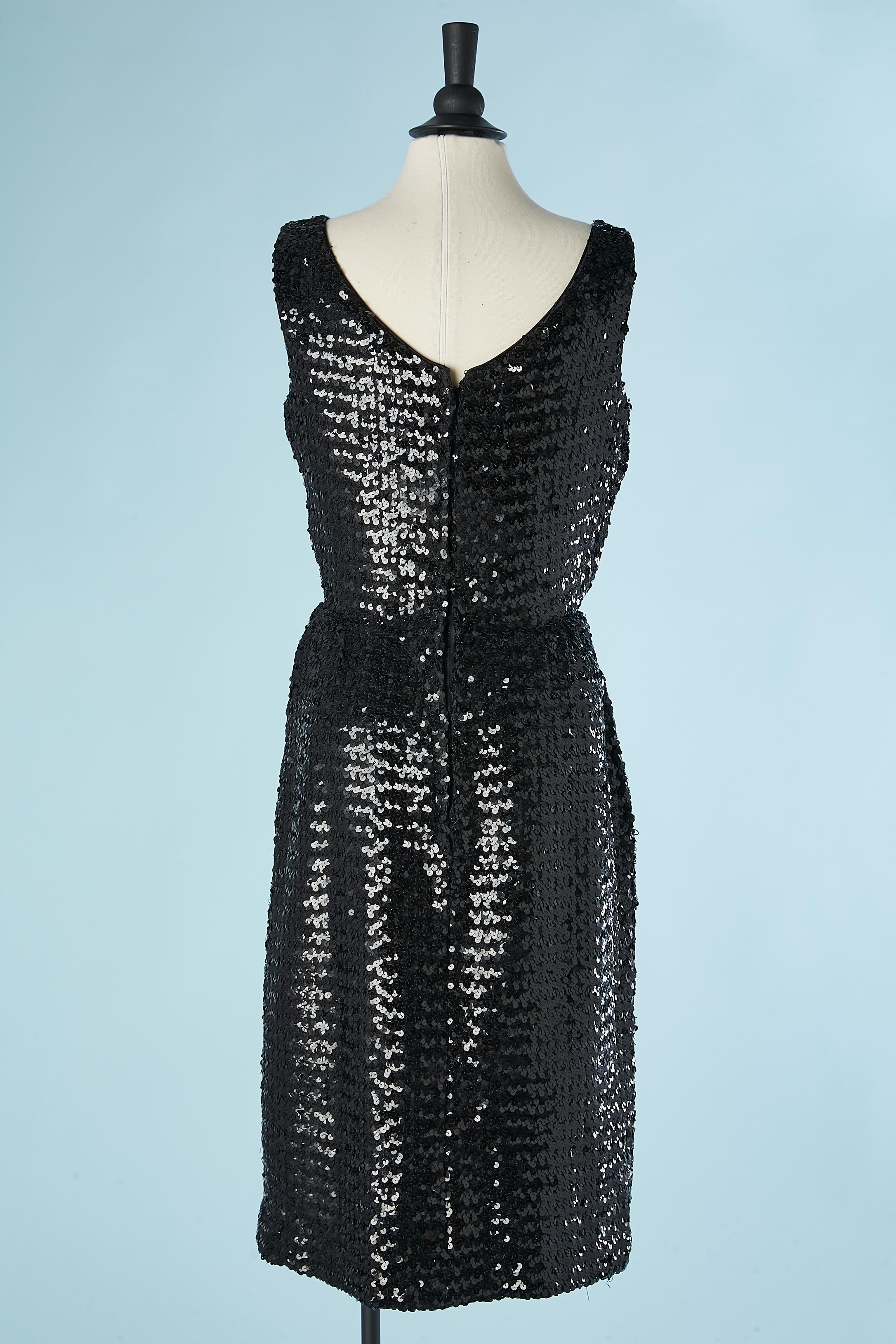 Women's Black sleeveless sequin cocktail dress Suzy Perette  For Sale