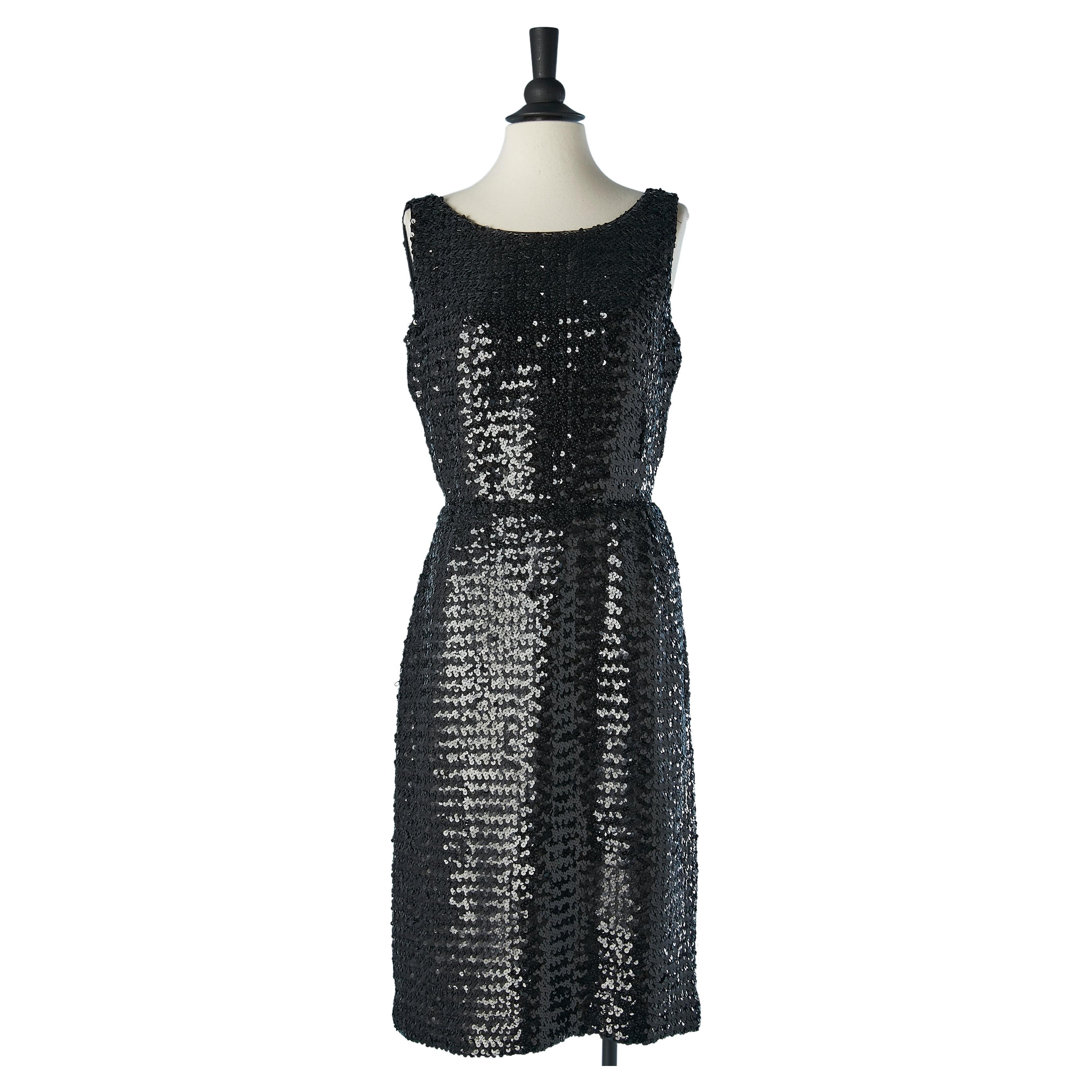 Black sleeveless sequin cocktail dress Suzy Perette  For Sale