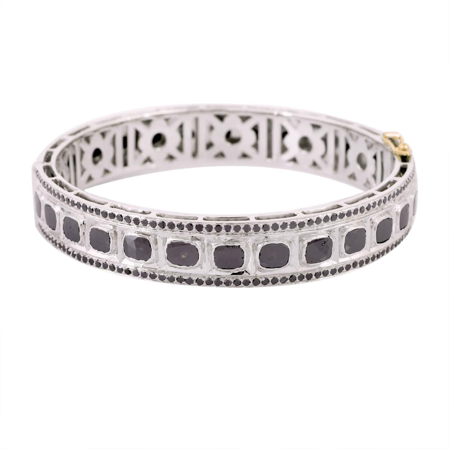 Bracelet en or 18k avec diamant noir tranché Pour femmes en vente
