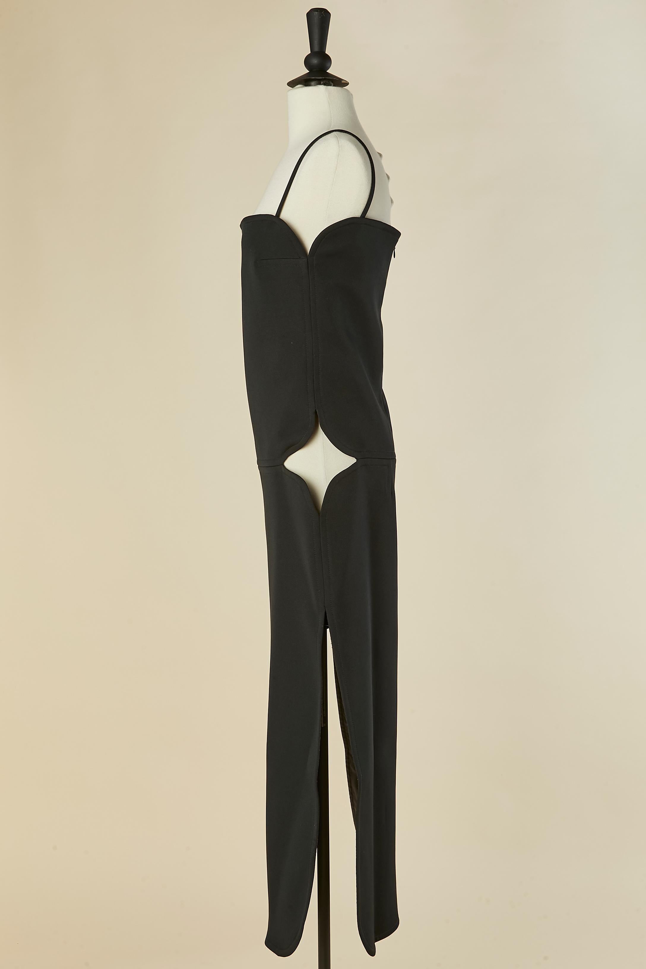Schwarzes Unterkleid mit seitlichem Ausschnitt an der Hüfte COURREGES im Angebot 1