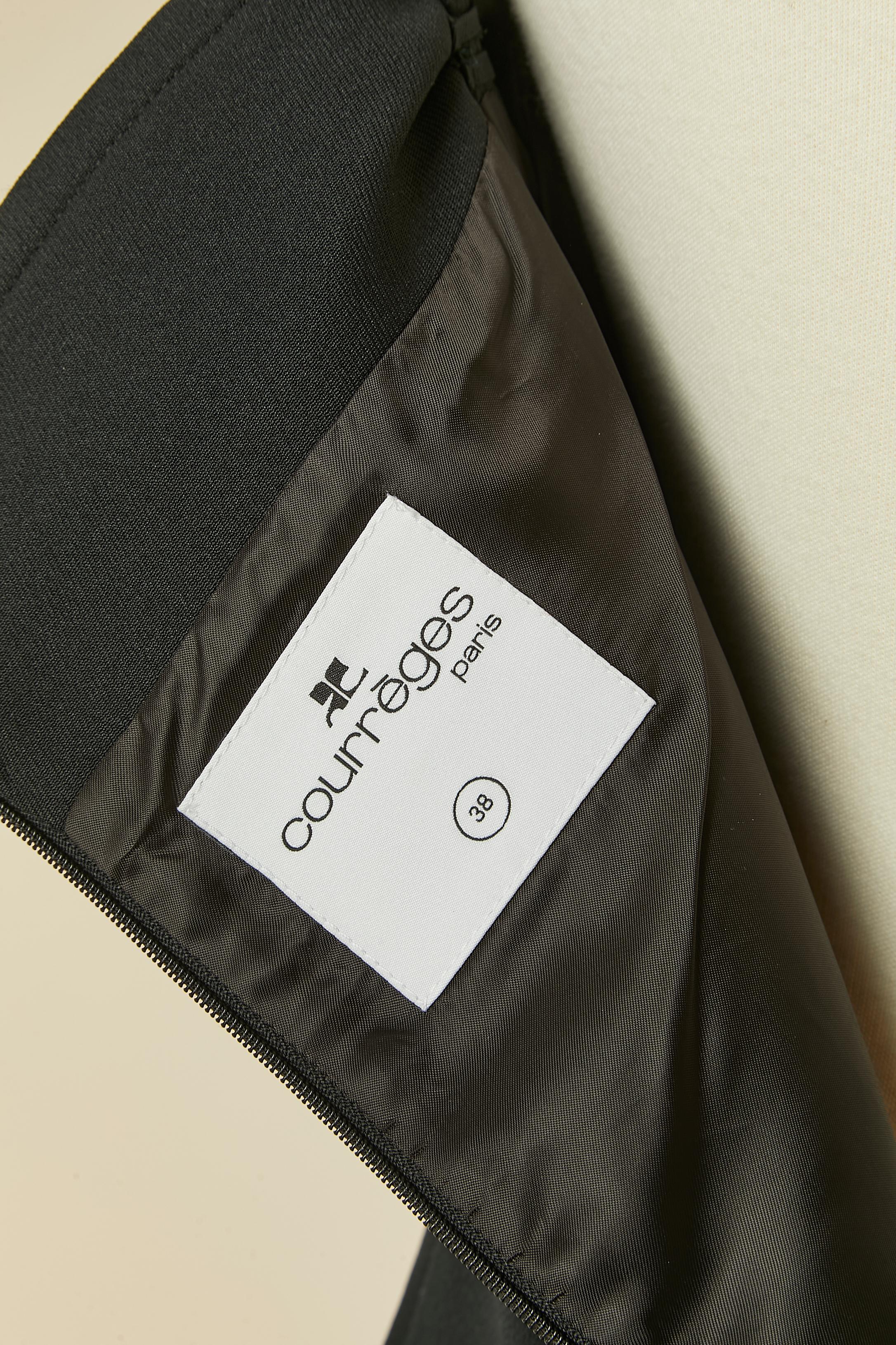 Schwarzes Unterkleid mit seitlichem Ausschnitt an der Hüfte COURREGES im Angebot 3