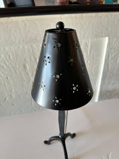 Black Small Star Table Lamp with Broken Glass Reflection