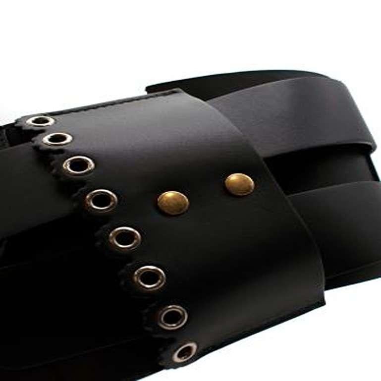 Black Smooth Leather Deep Saddle Belt - Size 75 For Sale 1