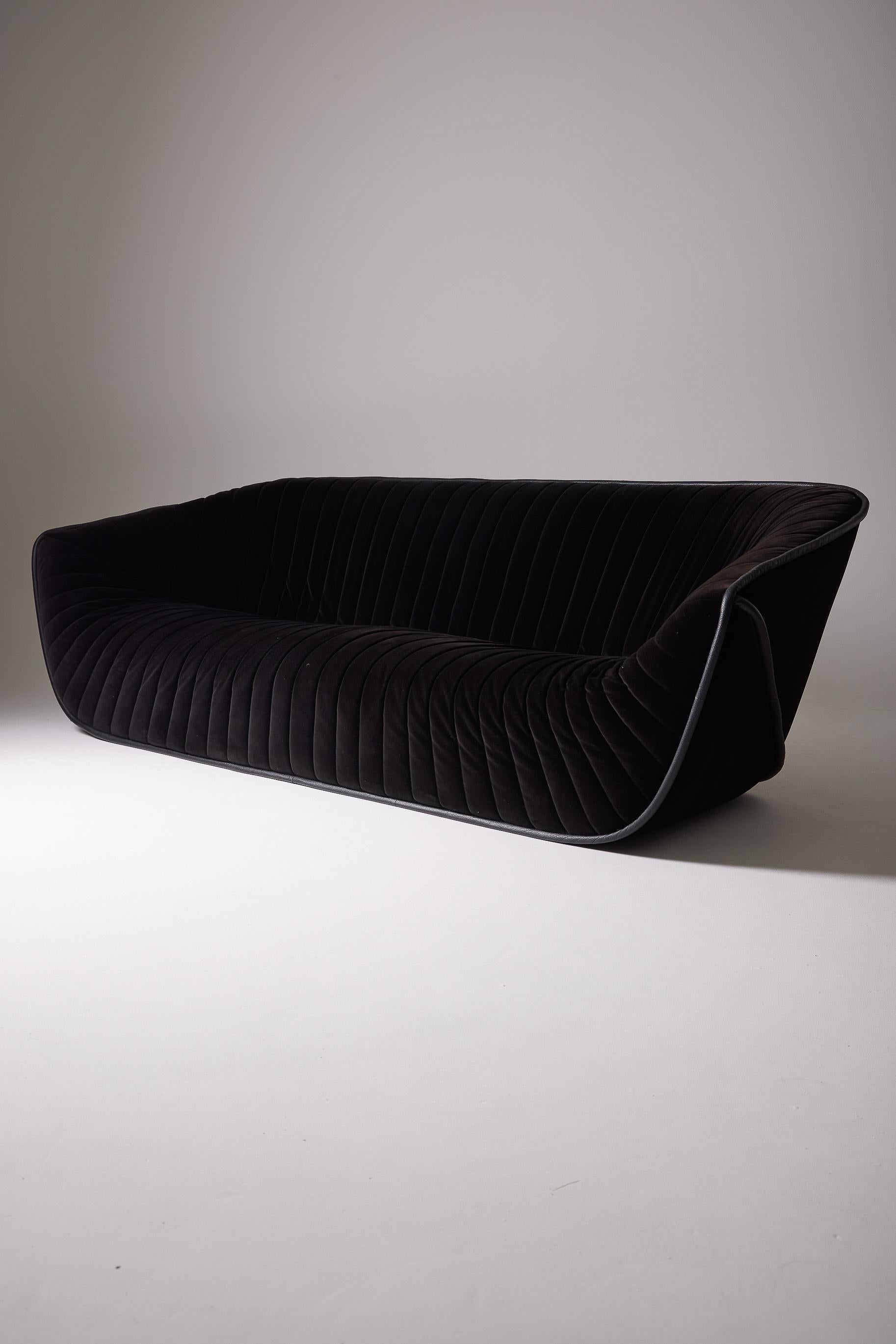 20th Century  Black sofa by Cédric Ragot For Sale