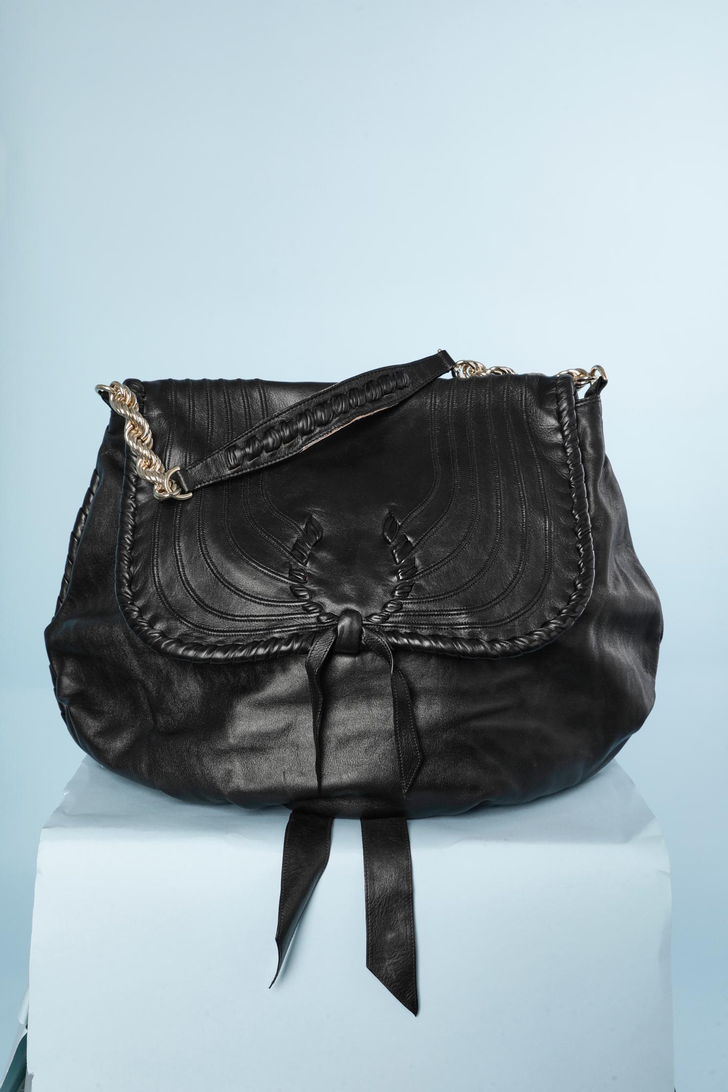 large leather shoulder bag with topstitching