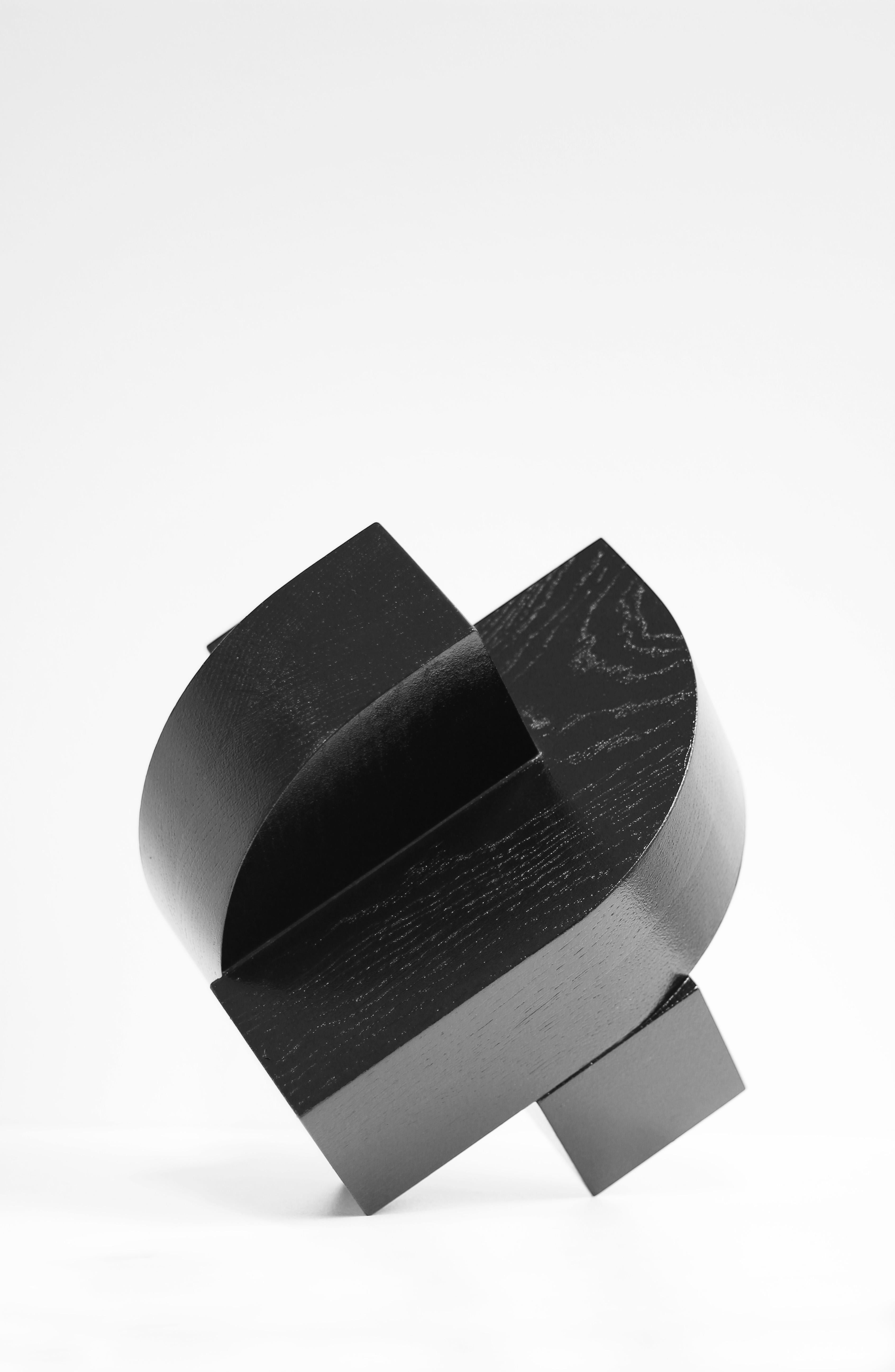 Black solid oak sculpture, X4 J, by Dutch Studio Verbaan For Sale 2