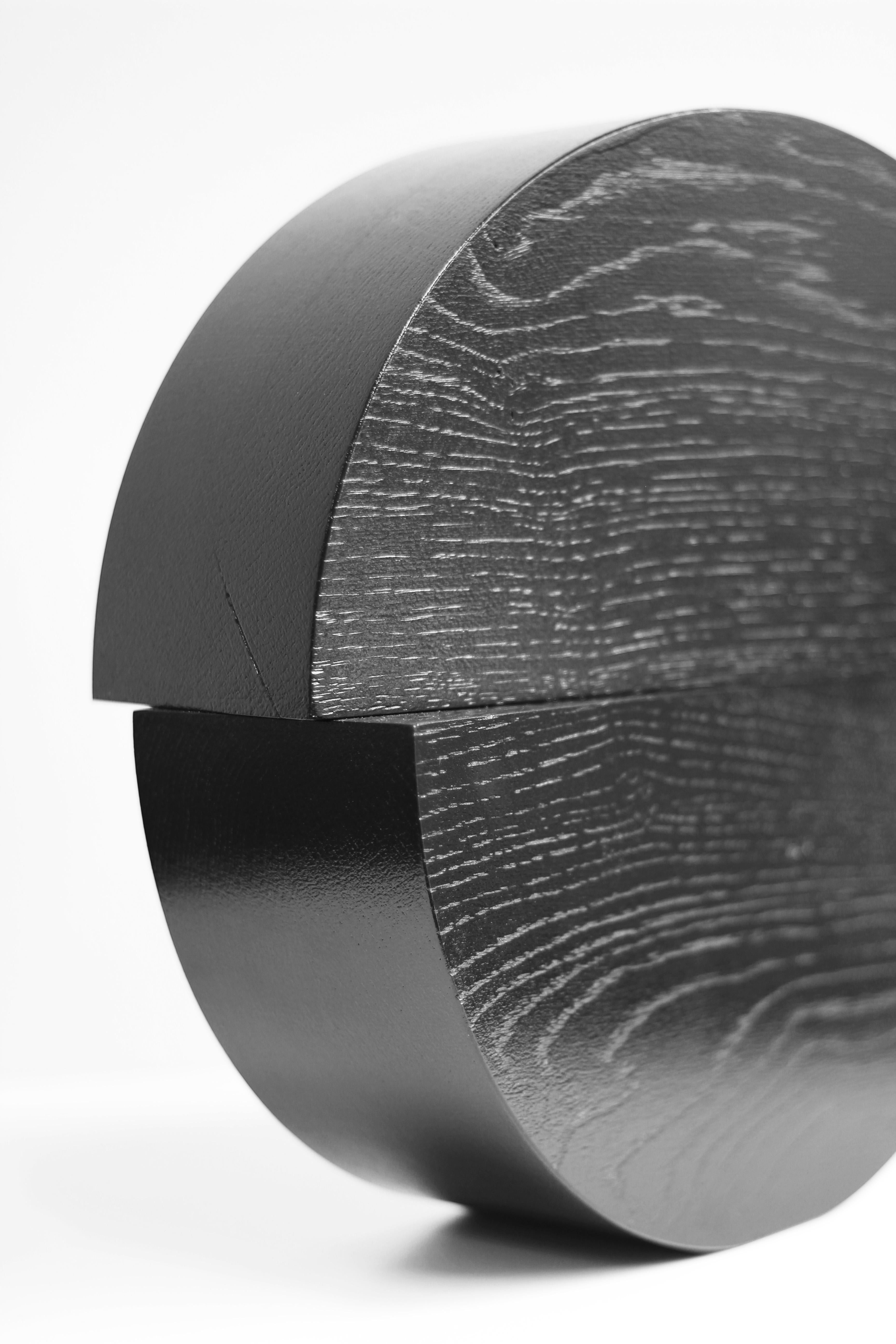 Veneer Black solid oak table top sculpture, X4 O, by Dutch Studio Verbaan For Sale