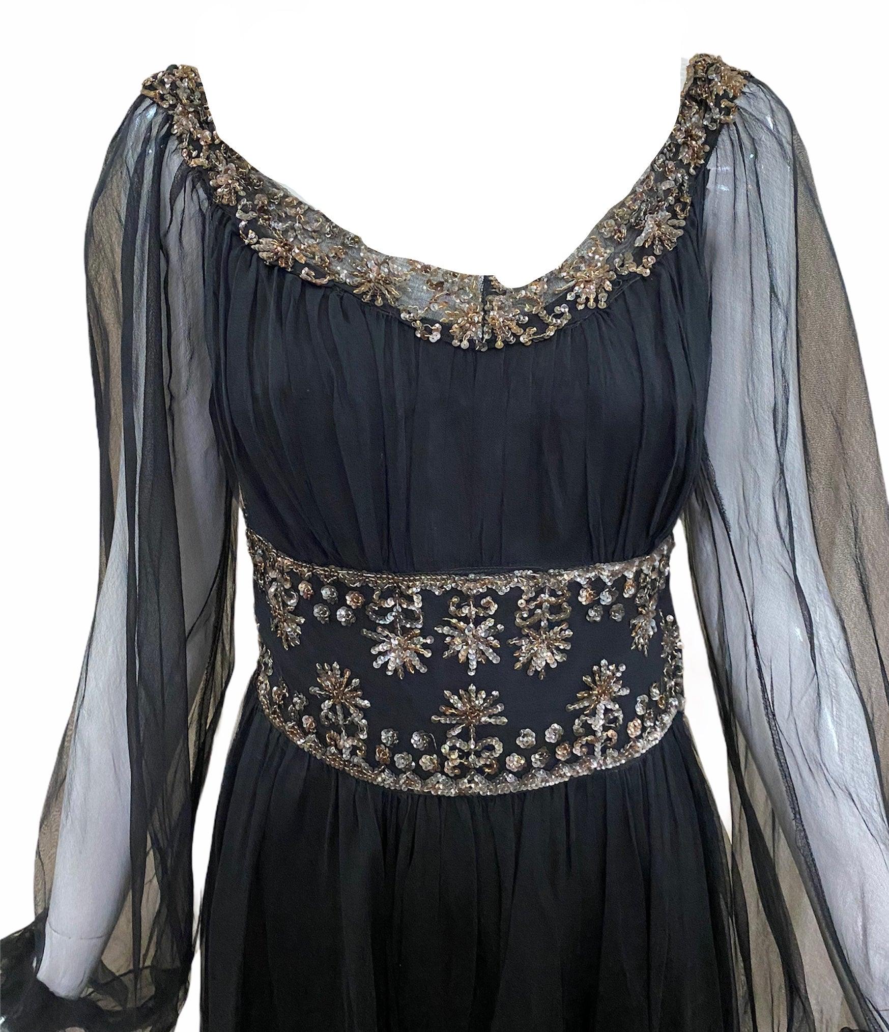 Robe noire avec paillettes et perles dorées, années 1940 Bon état - En vente à Los Angeles, CA