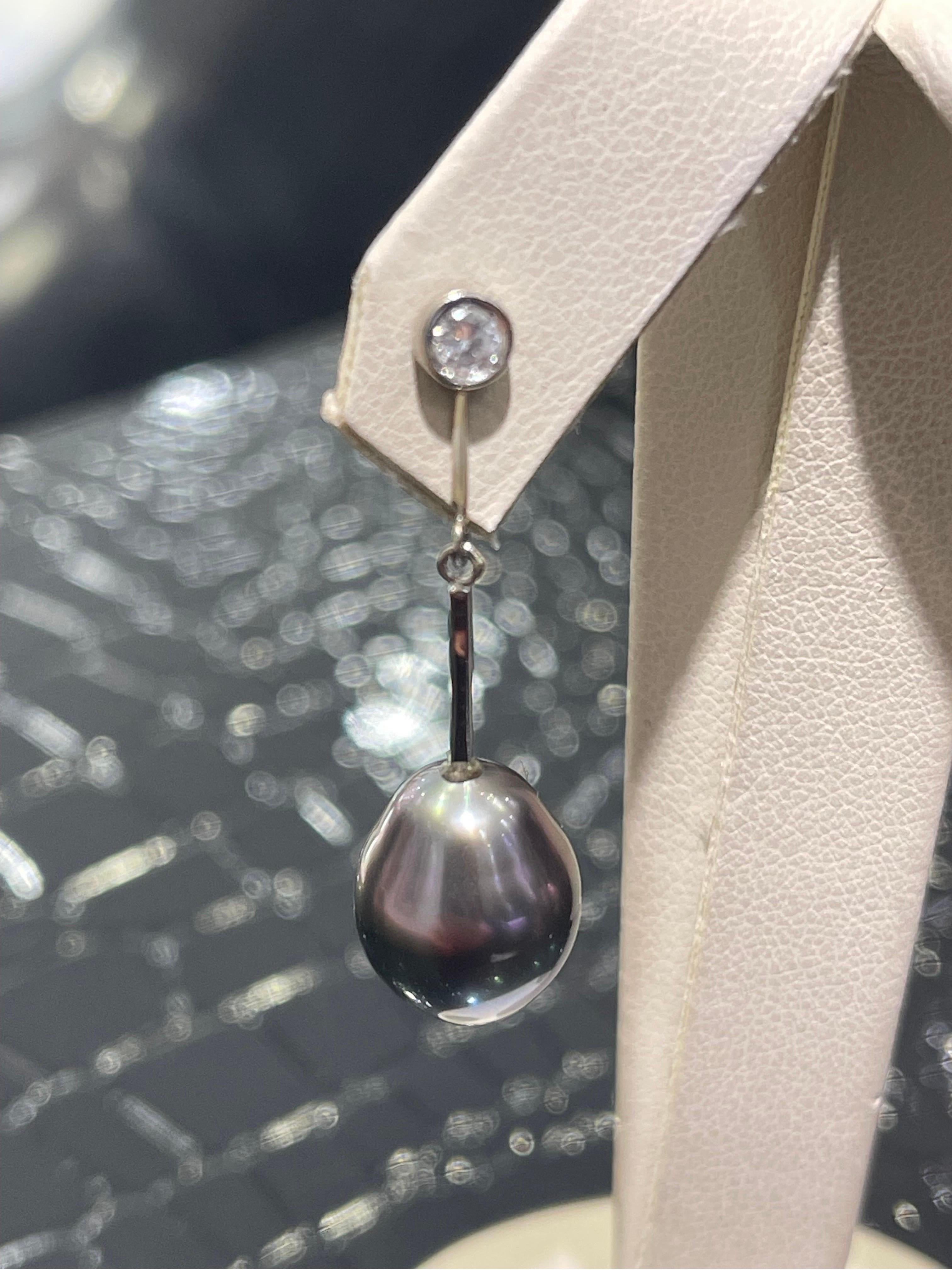 Round Cut Black South Sea Pearl & Diamond Earrings In 14k White Gold  For Sale