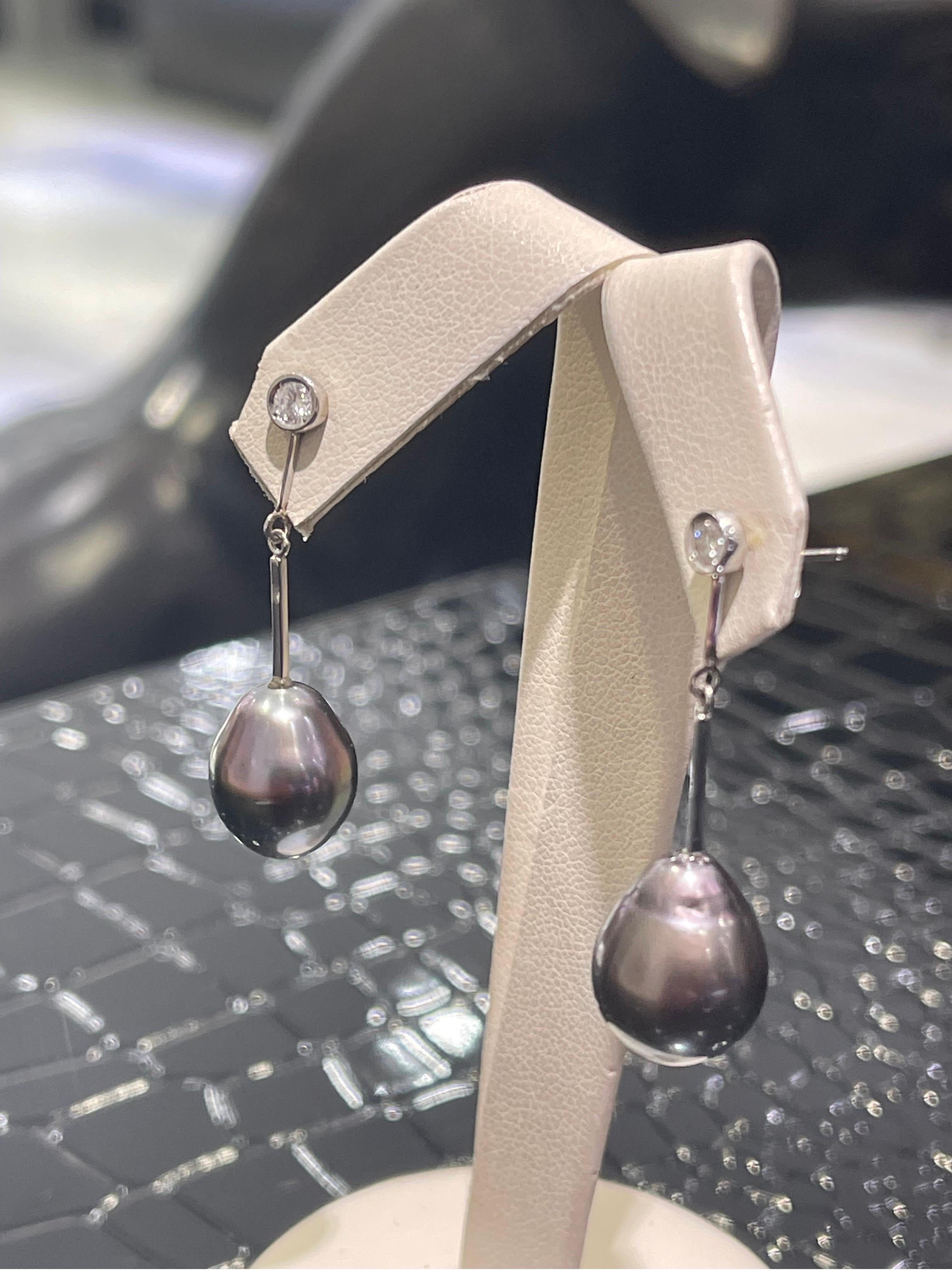 Black South Sea Pearl & Diamond Earrings In 14k White Gold  In New Condition For Sale In Fort Lauderdale, FL