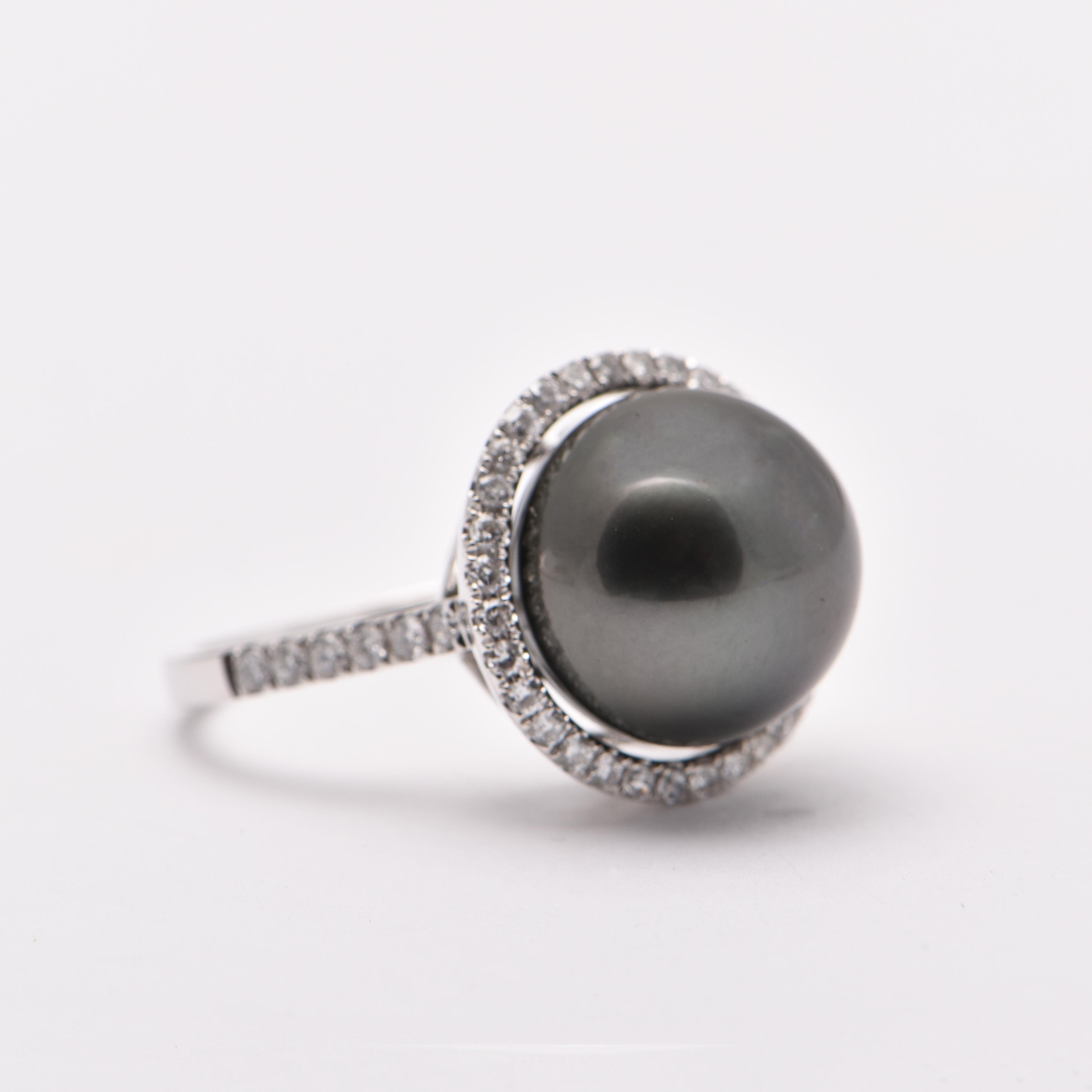 Women's Black South Sea Pearl Ring With Diamond Halo in 18 Karat White Gold For Sale
