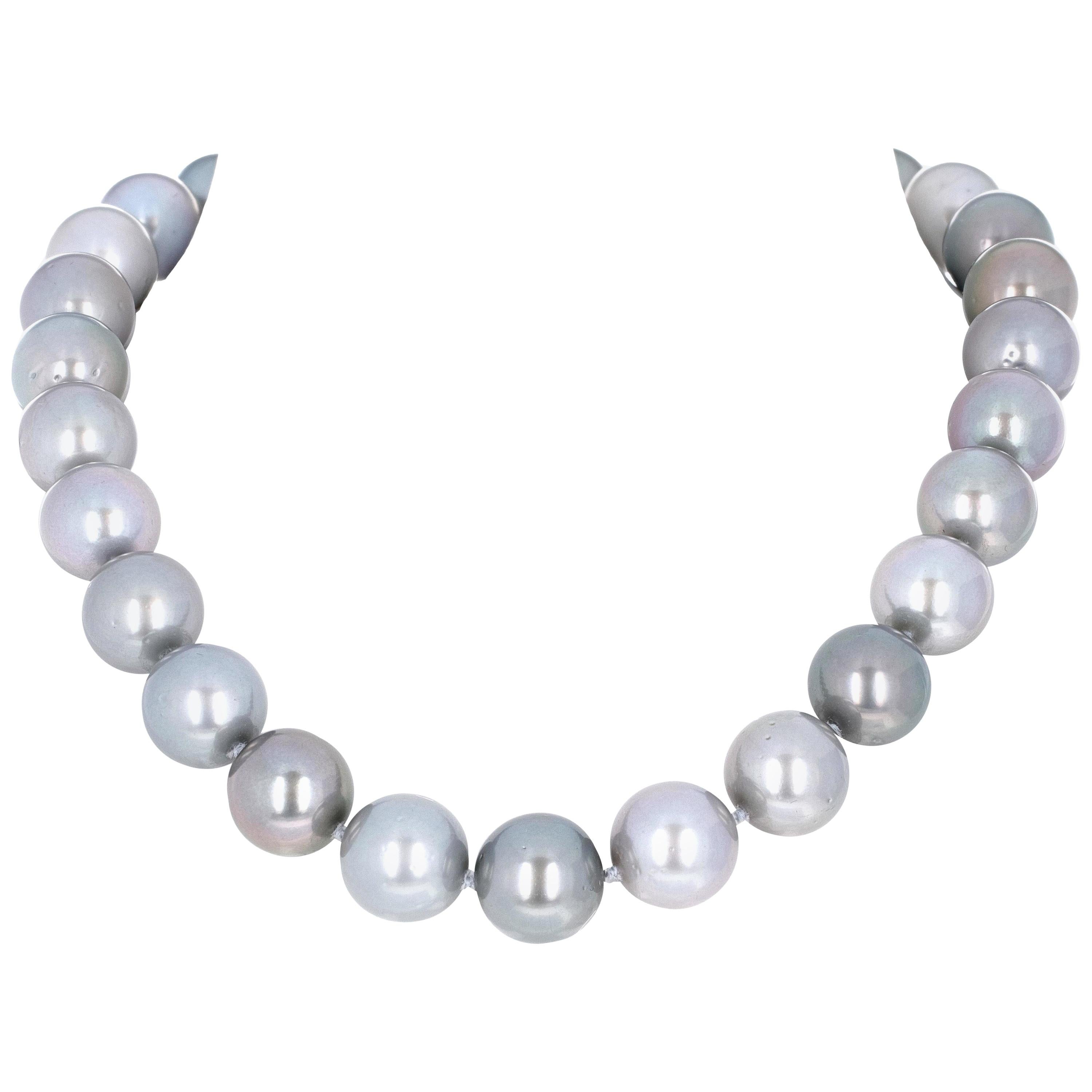 Black South Sea Tahitian Pearl Necklace with Diamond Clasp