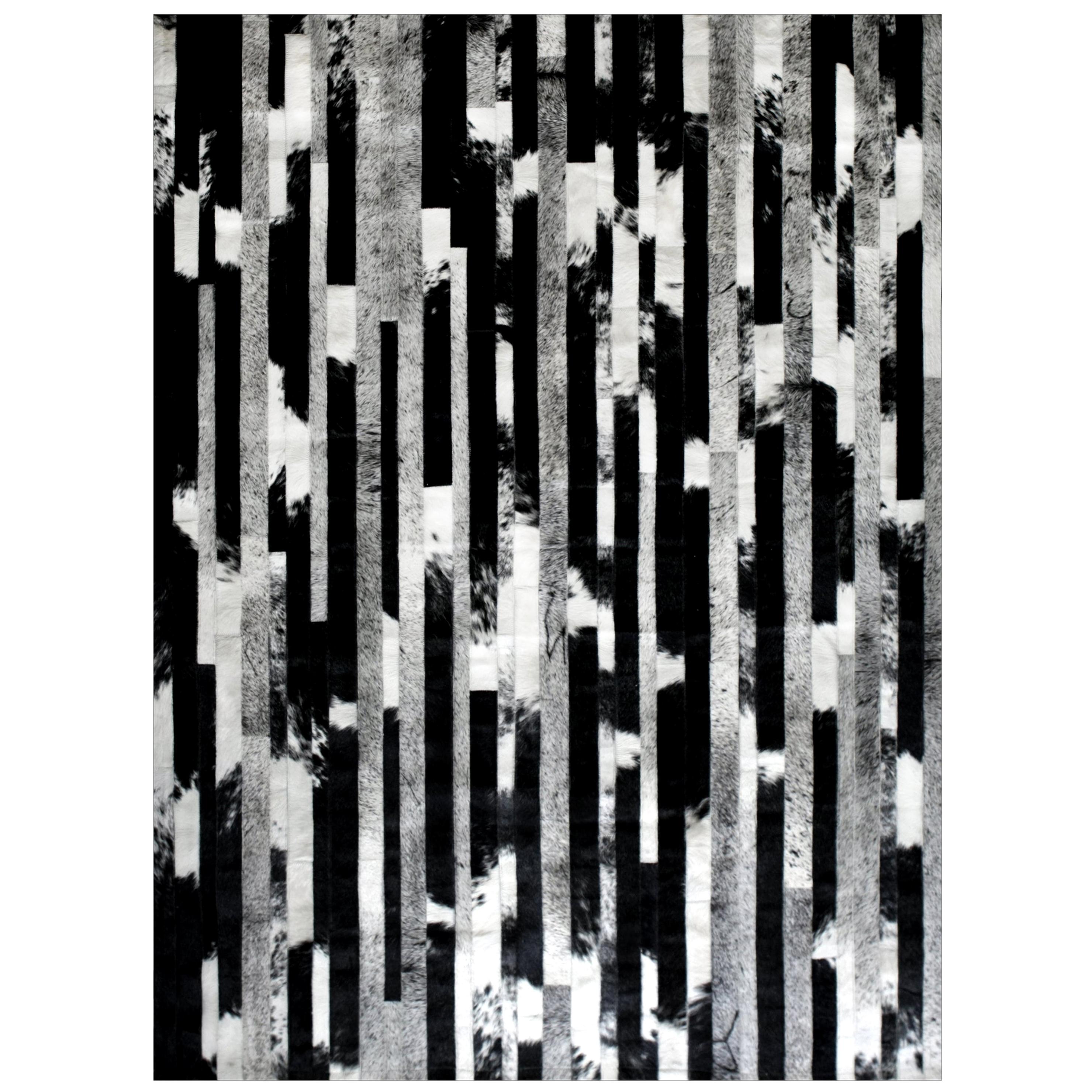 Black, Speckled and Gray Customizable Cojonudo Cowhide Area Floor Rug XX-Large For Sale