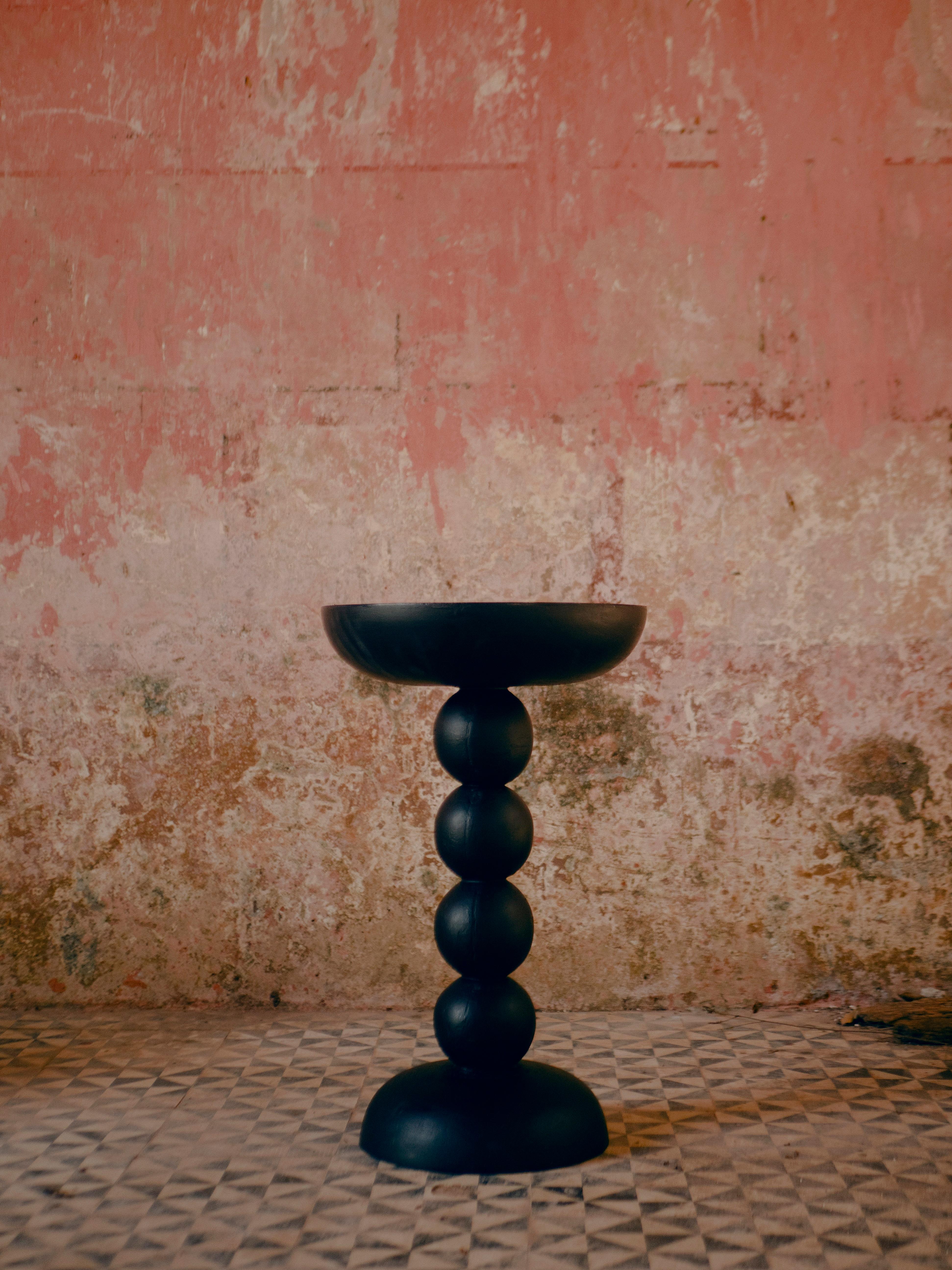 Post-Modern Black Sphere Jabin Totem by Daniel Orozco