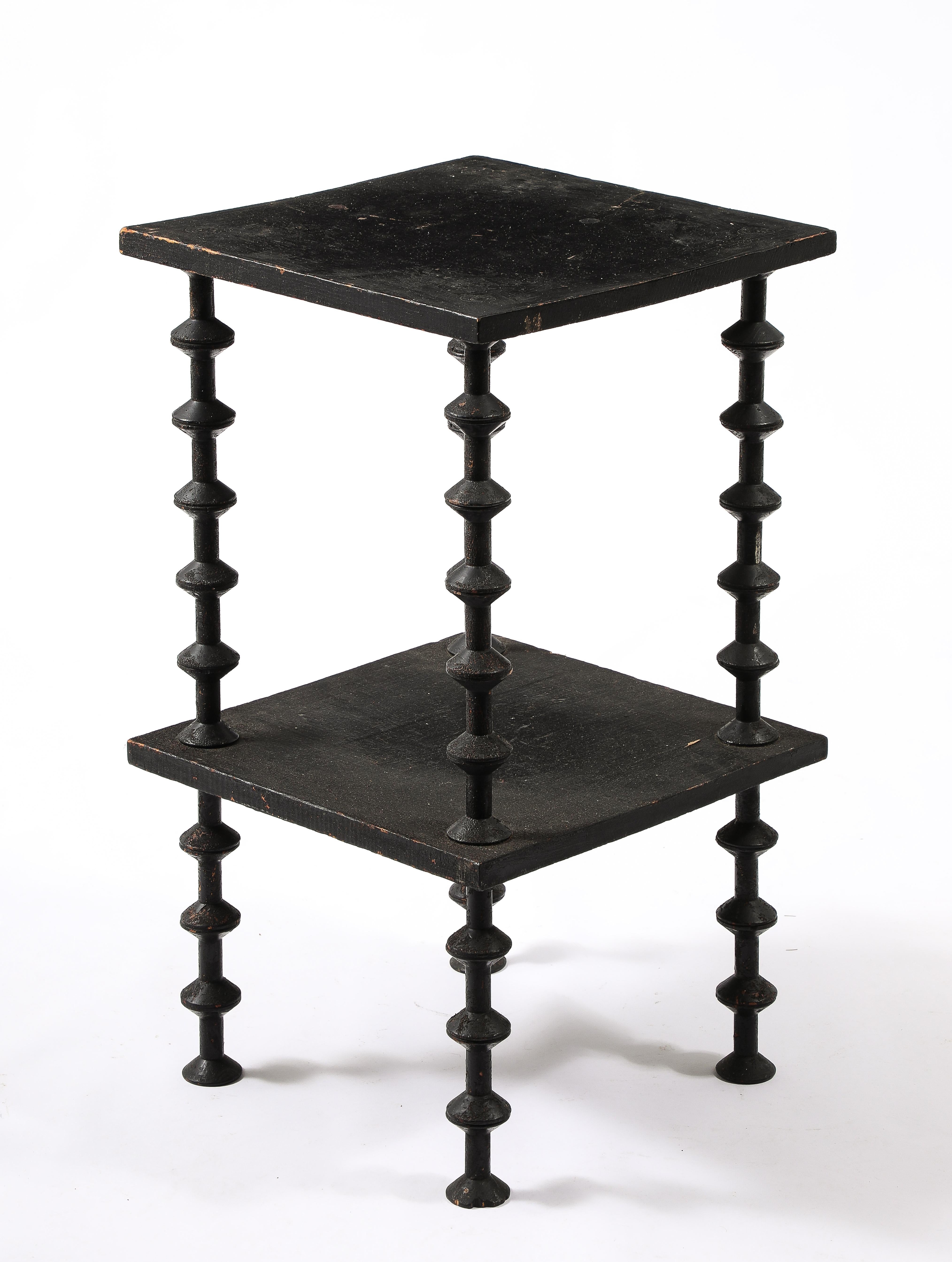 Black Spindle End Table, USA 1920's In Good Condition In New York, NY