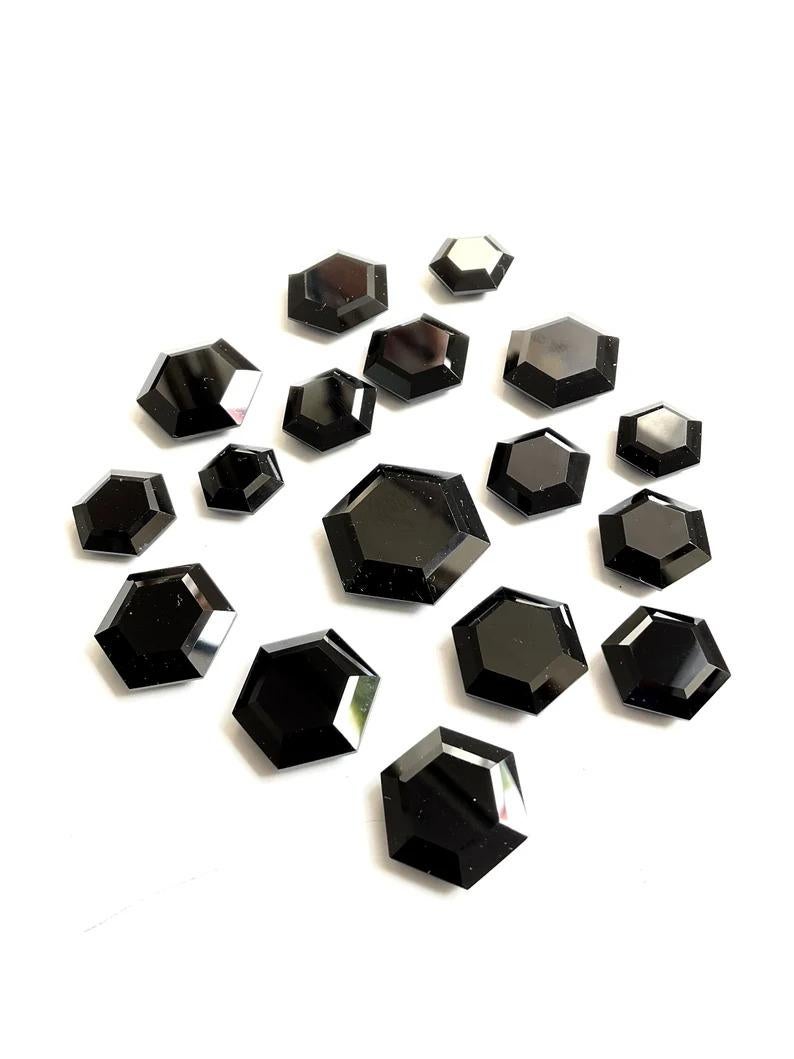 what is a black spinel stone