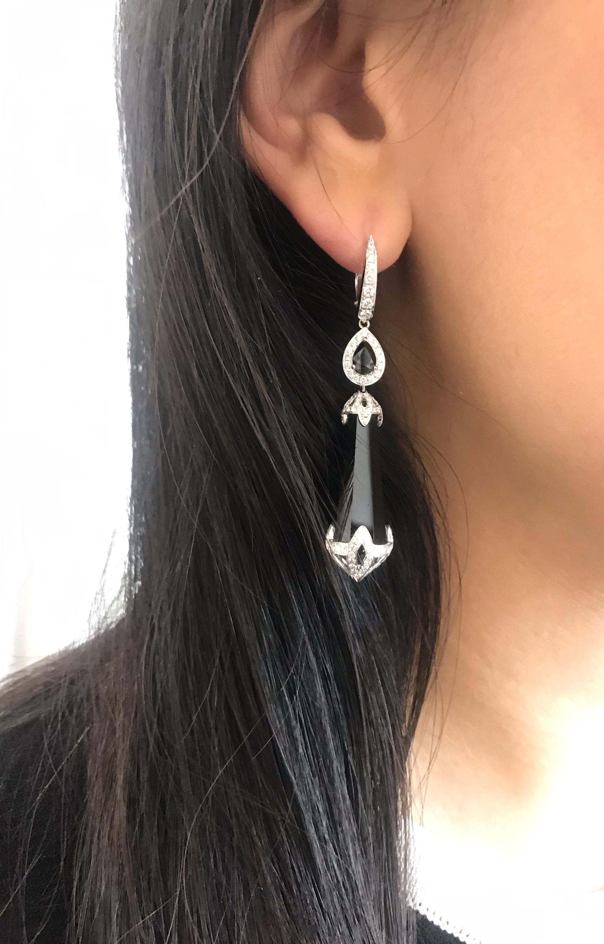Black Spinel White Diamond White Gold Drop Earrings In New Condition For Sale In San Francisco, CA