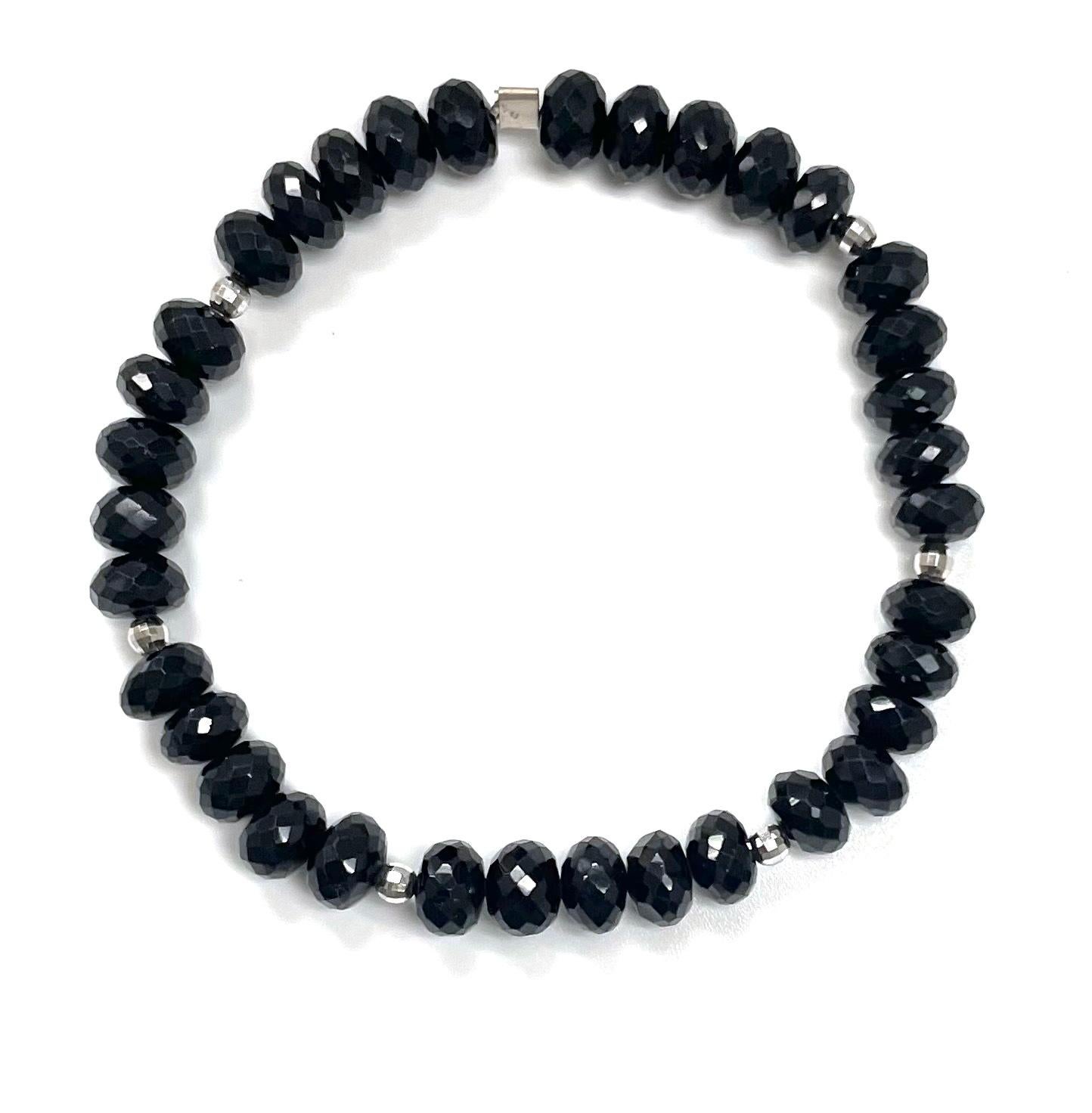 Black Spinel with White Gold Accents Paradizia Bracelet For Sale 3