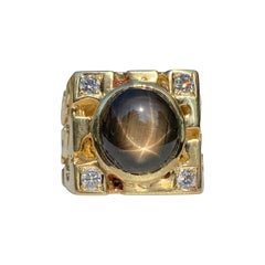 Vintage Black Star Sapphire Mens Nugget Ring in 14k Yellow Gold