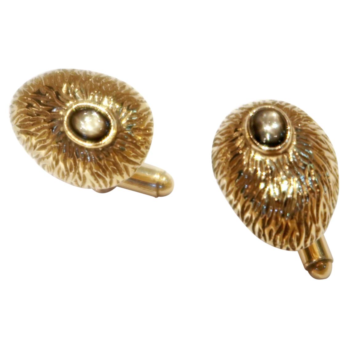 Black Star Sapphire Oval-Shaped Textured Dome 14k Gold Cufflinks For Sale