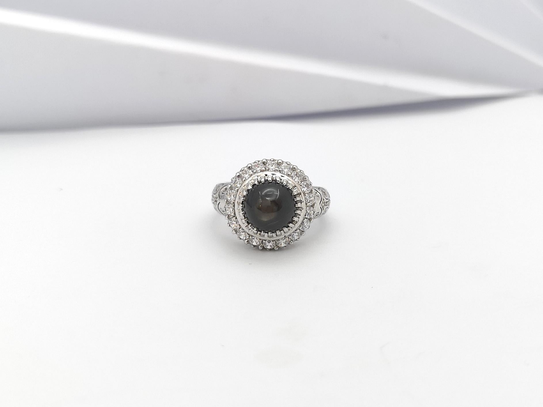 Black Star Sapphire with Cubic Zirconia Ring set in Silver Settings In New Condition For Sale In Dusit, 10