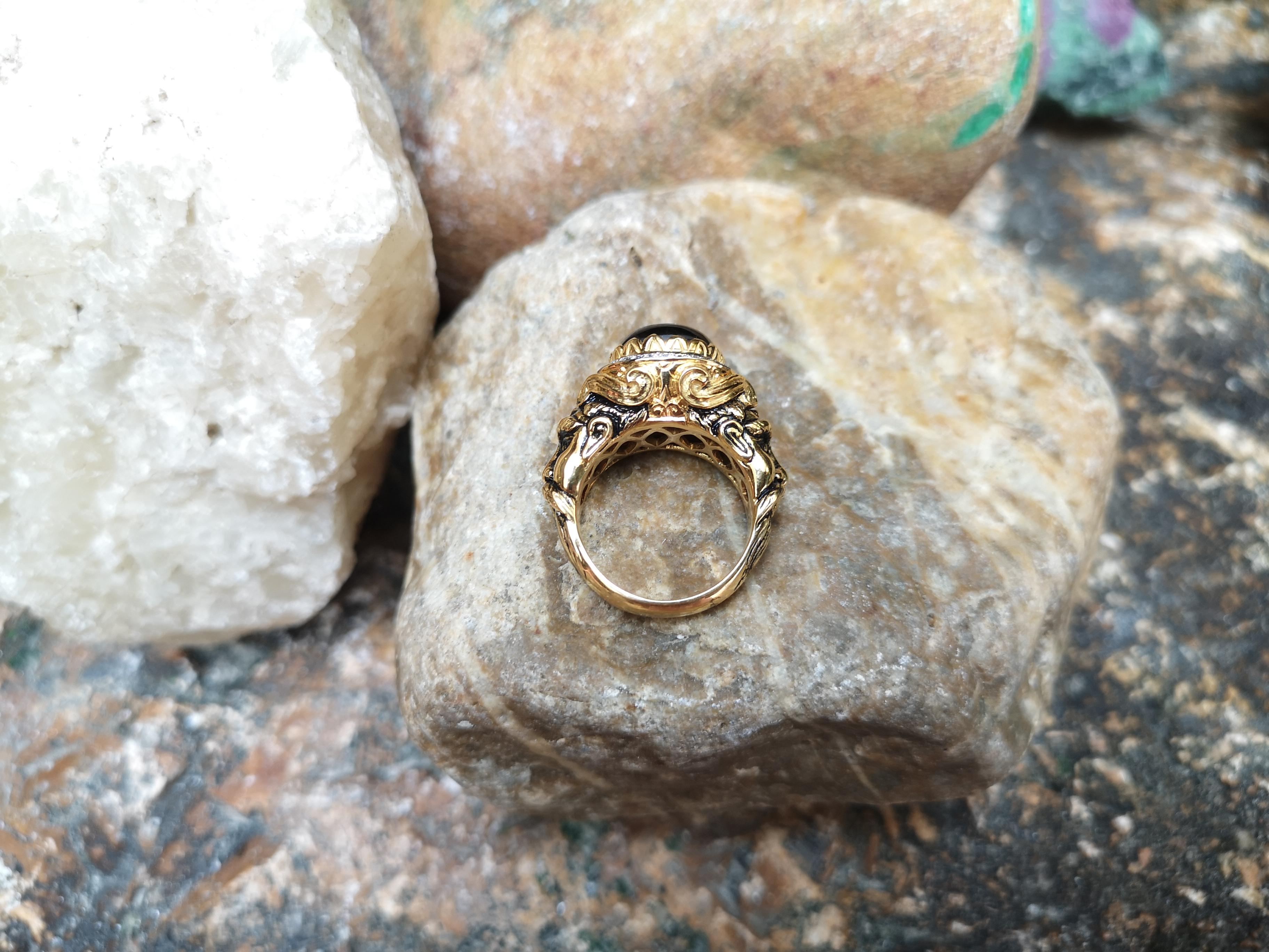 Contemporary Black Star Sapphire with Diamond Ring Set in 18 Karat Gold Settings For Sale