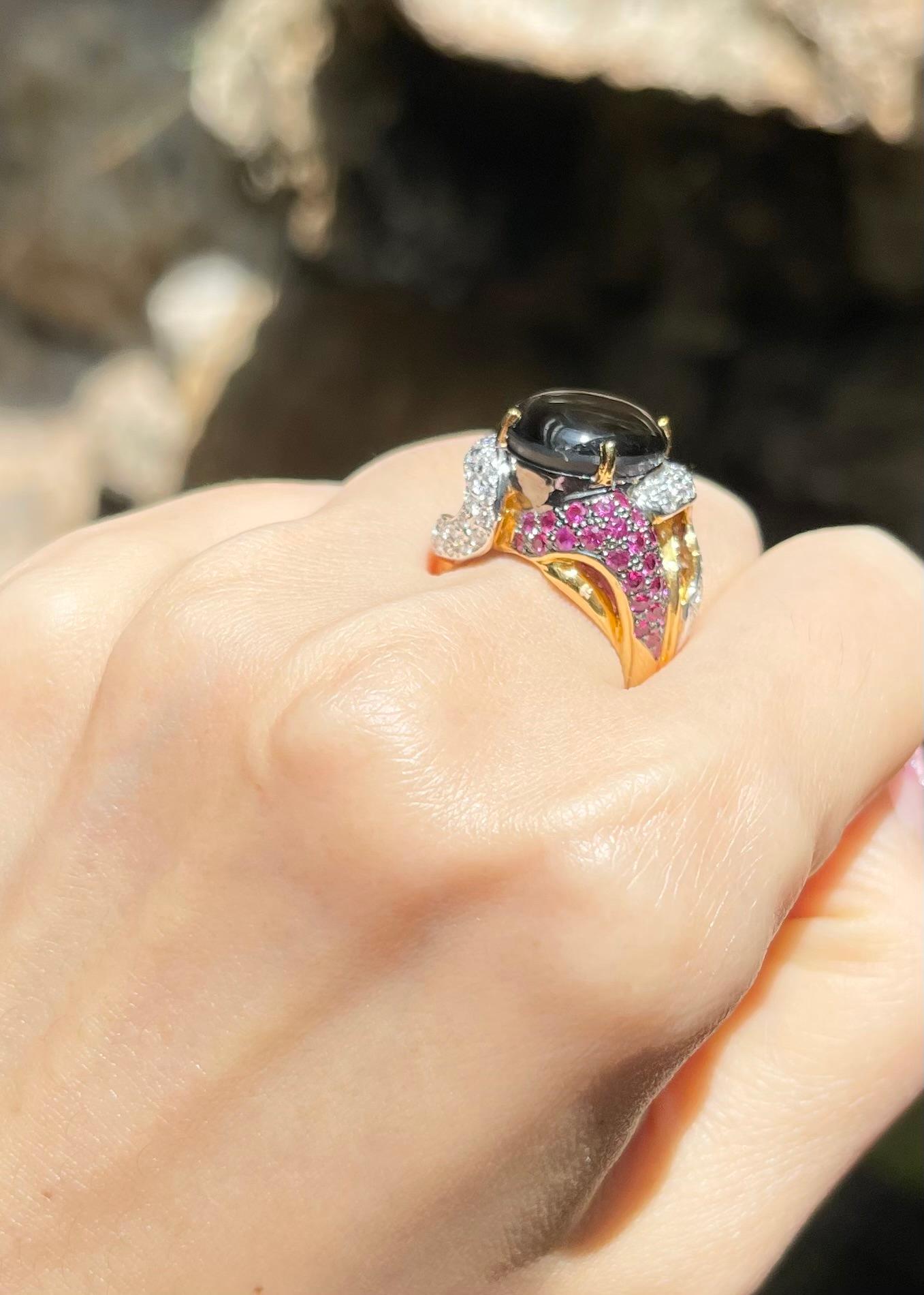Women's Black Star Sapphire with Pink Sapphire and Diamond Ring set in 18K Gold Settings For Sale