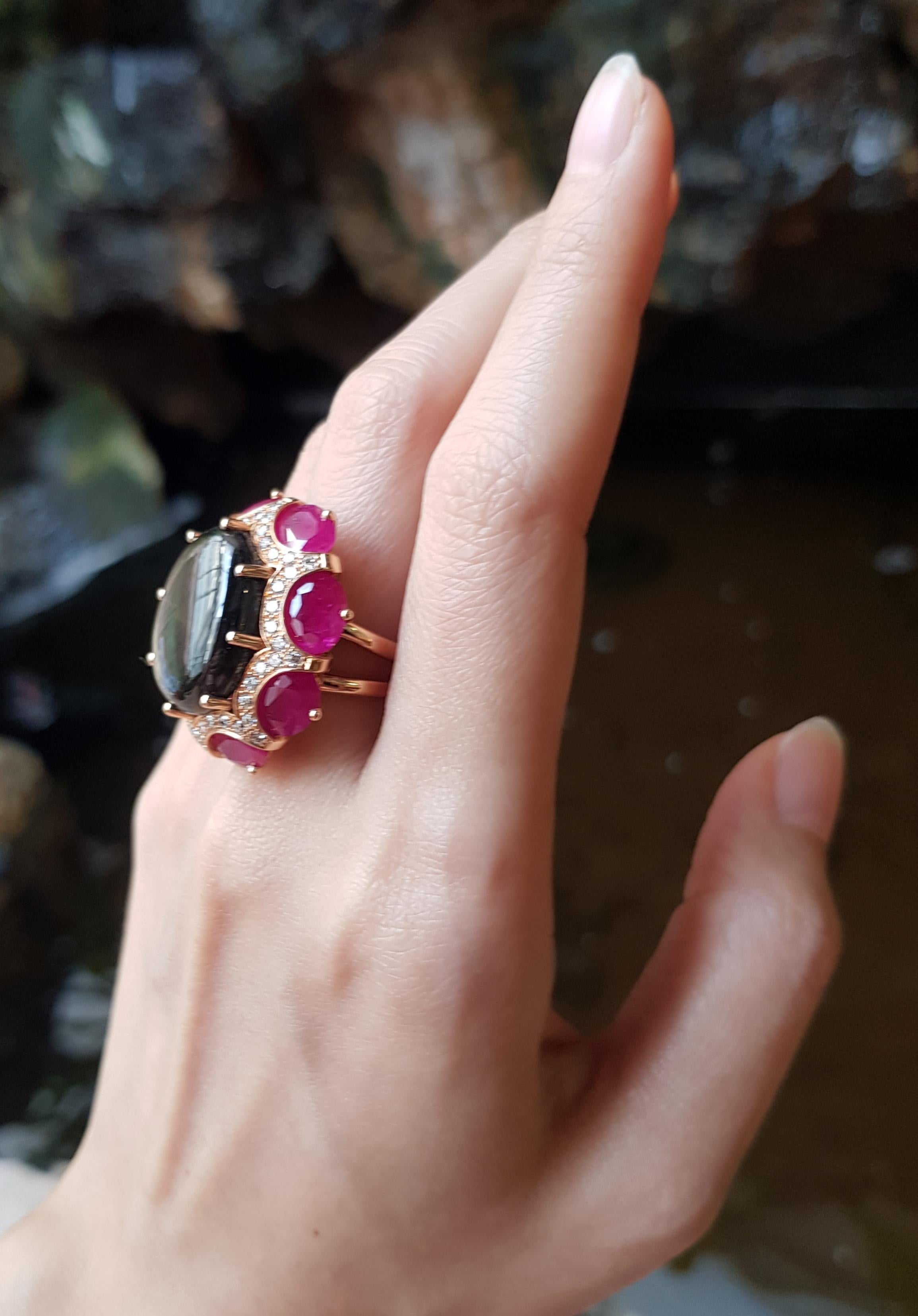 Black Star Sapphire with Ruby and Brown Diamond Ring Set in 18 Karat Rose Gold In New Condition For Sale In Bangkok, TH