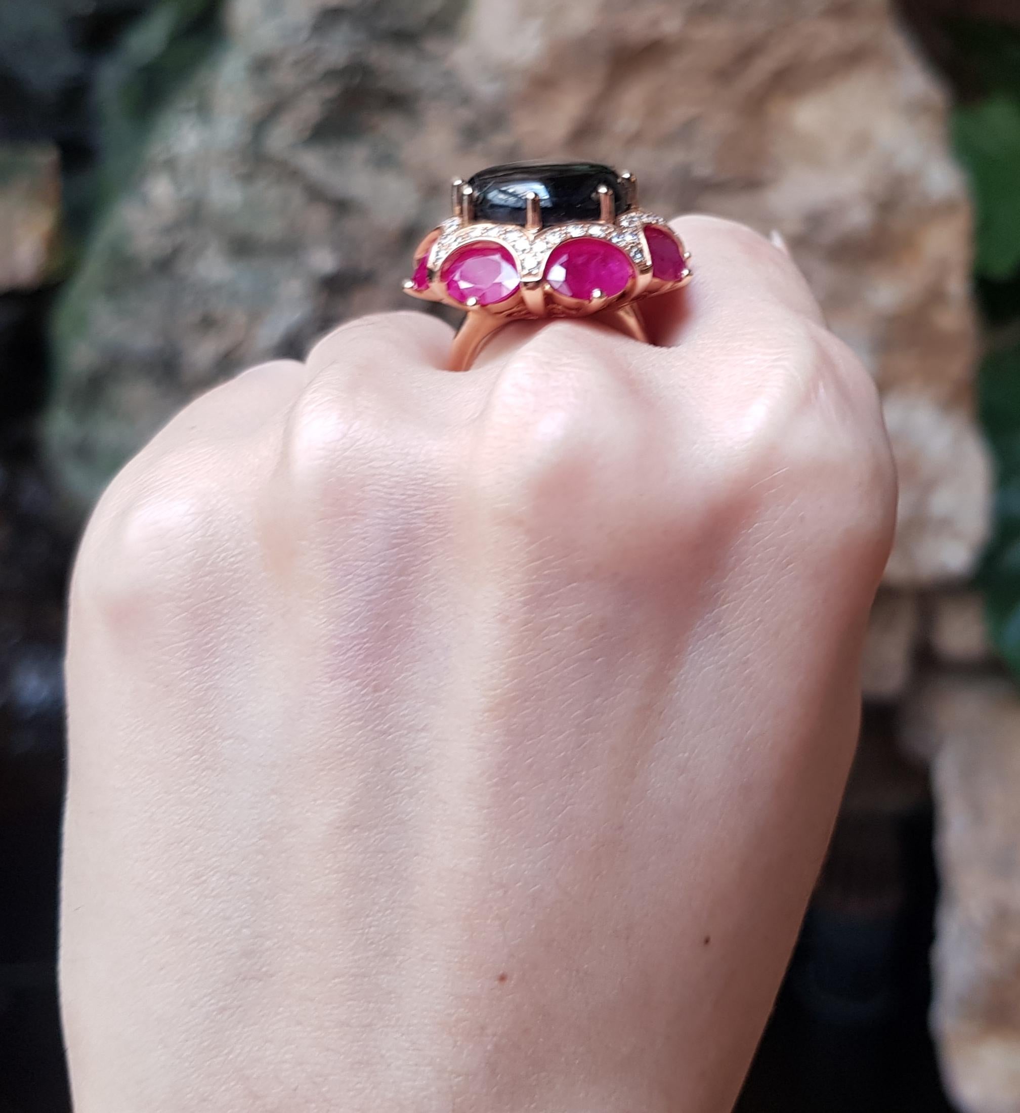 Women's or Men's Black Star Sapphire with Ruby and Brown Diamond Ring Set in 18 Karat Rose Gold For Sale