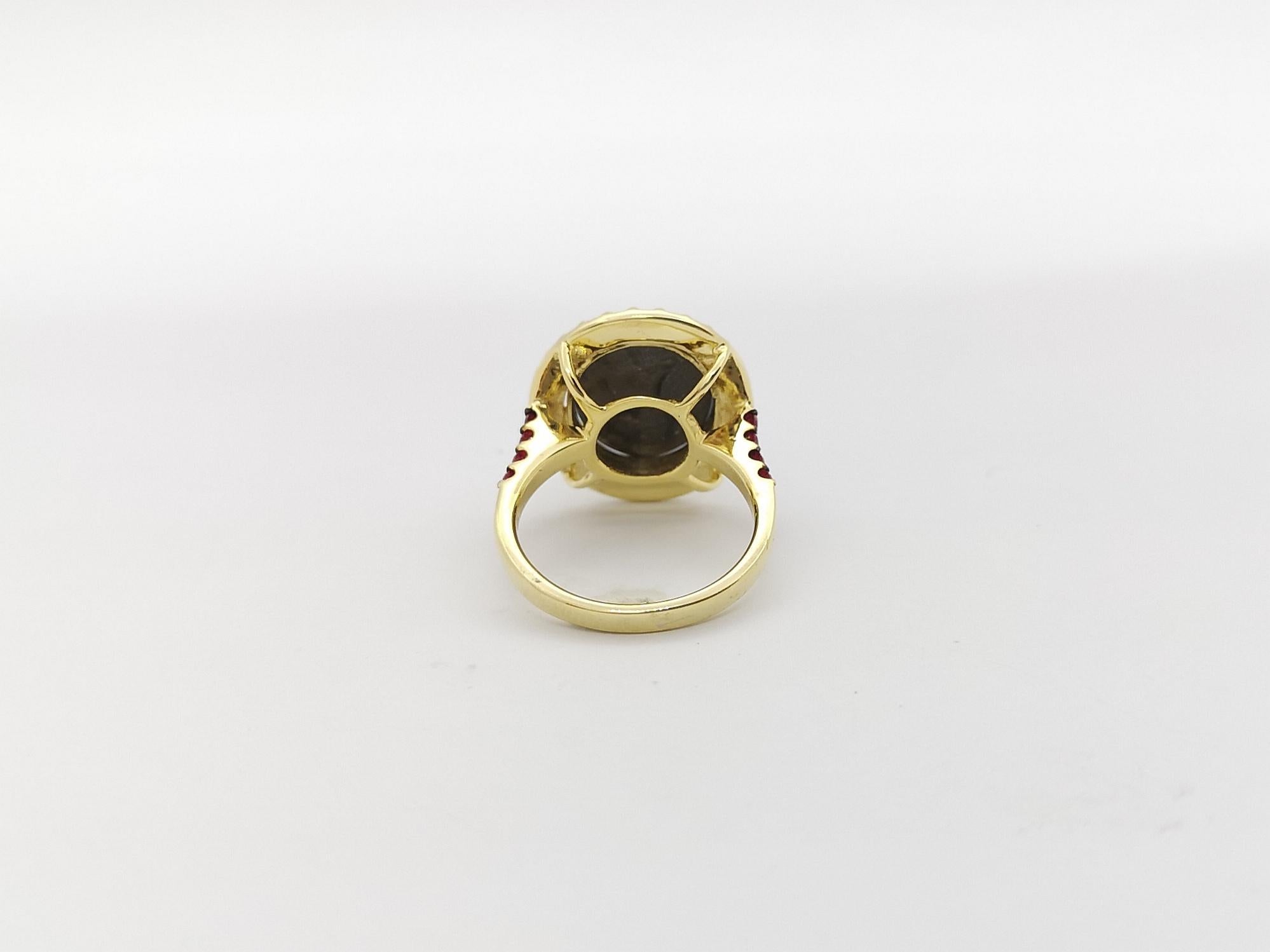 Black Star Sapphire with Ruby Ring Set in 18k Gold Settings For Sale 3