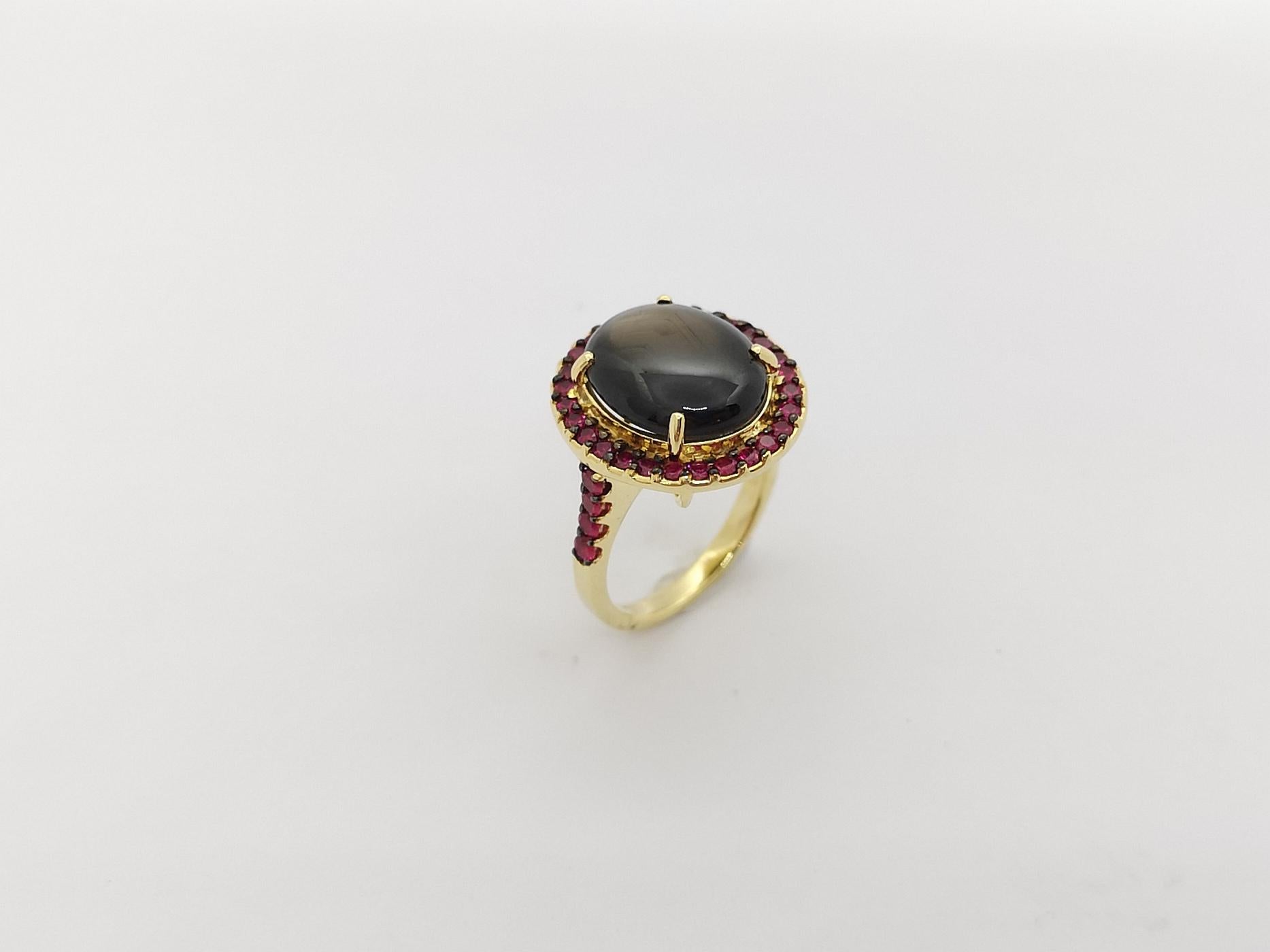 Black Star Sapphire with Ruby Ring Set in 18k Gold Settings For Sale 6