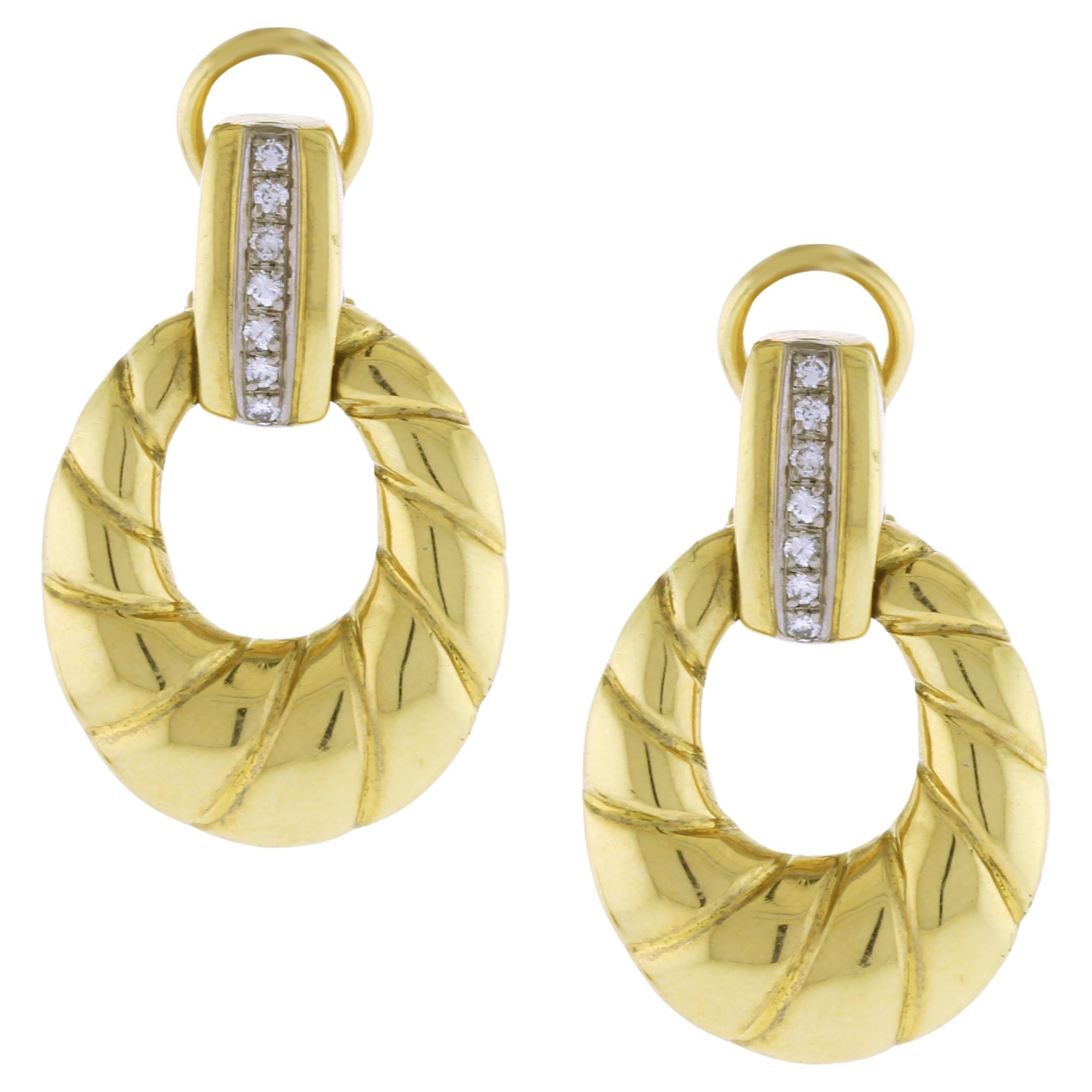 Black, Starr & Frost, orecchini in oro giallo 18 carati e diamanti con pendenti in vendita