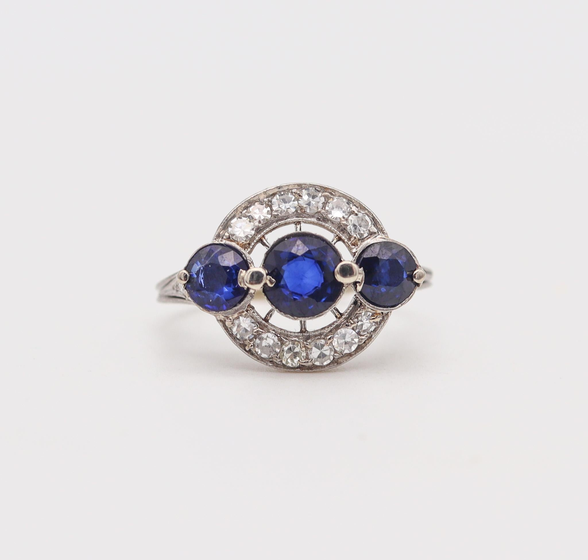 Brilliant Cut Black Starr & Frost 1925 Art Deco Platinum Ring And 3.55 Ctw Sapphires & Diamond For Sale
