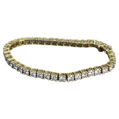 Black, Starr & Frost 8.80ctw Diamond Tennis Bracelet in 18K Yellow Gold