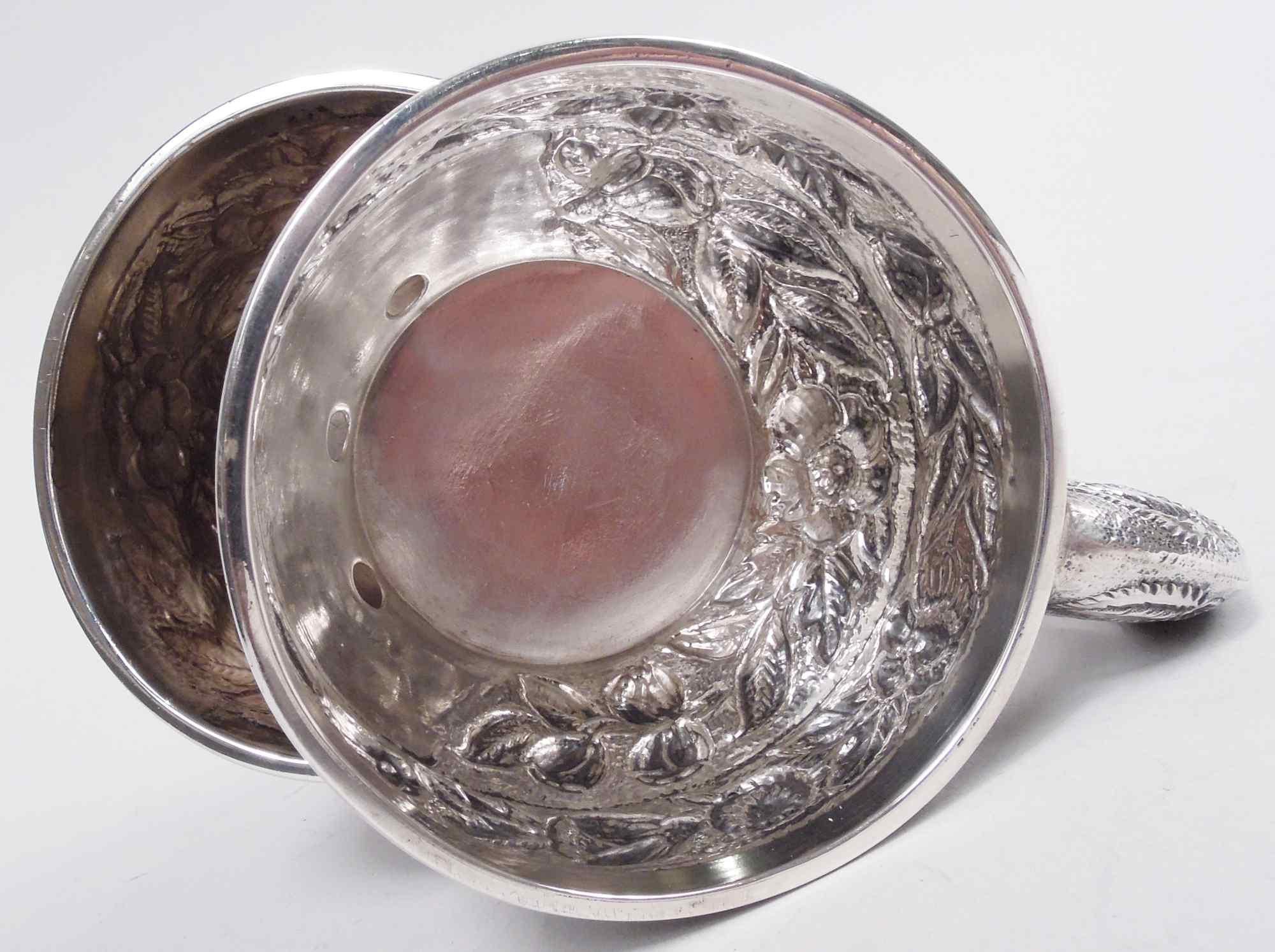 Black, Starr & Frost American Repousse Sterling Silver Shaving Mug For Sale 4