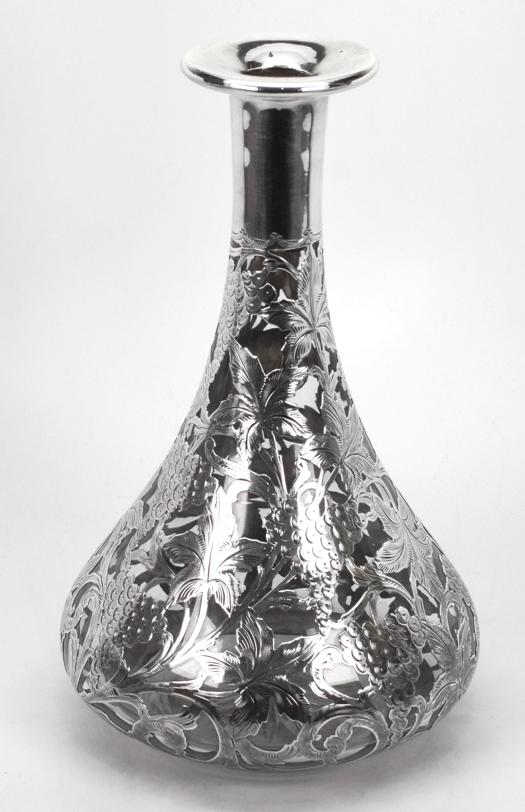 Art Nouveau Black, Starr & Frost Antique Fine Silver Overlay Crystal Decanter in vendita