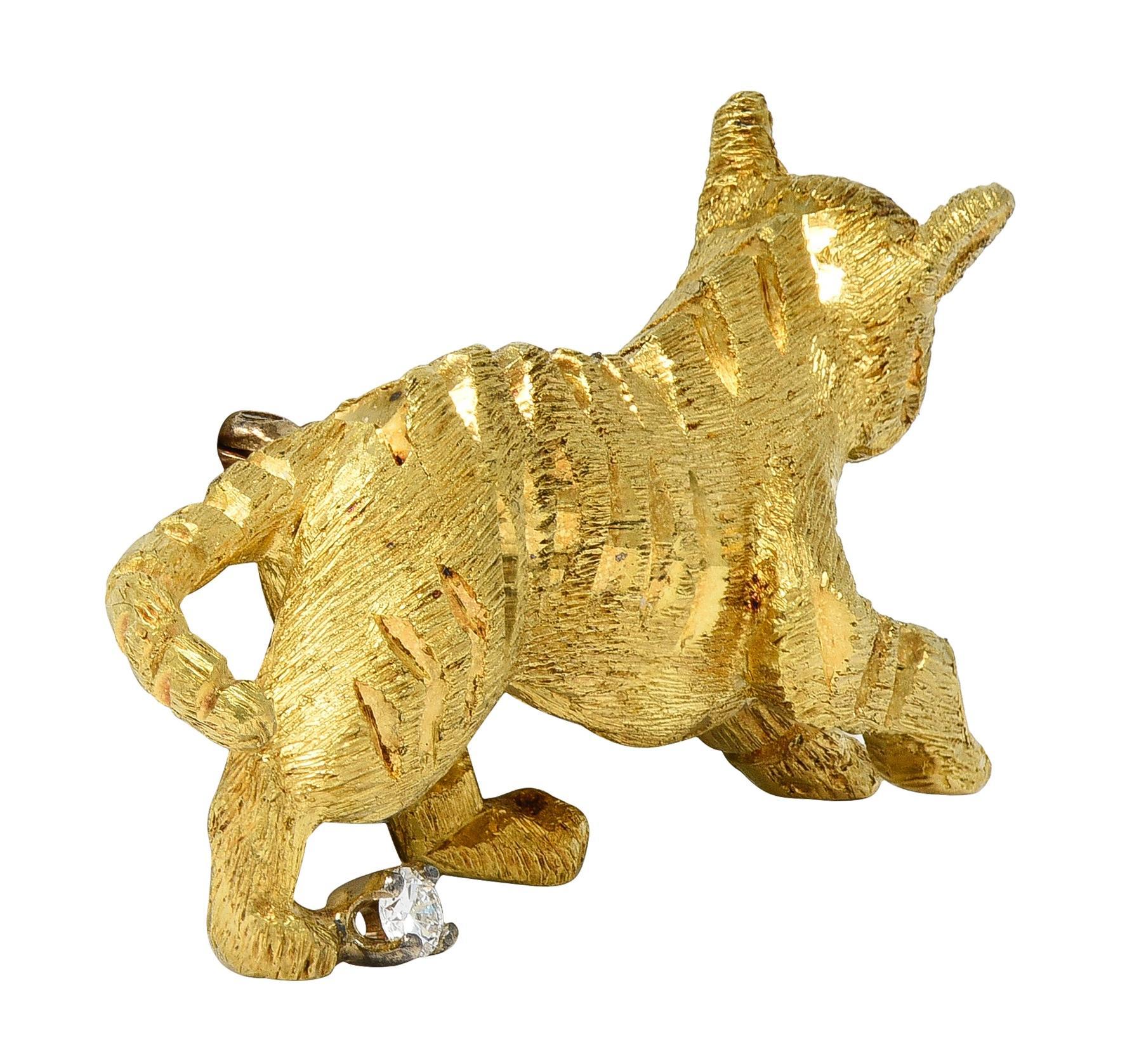 Black Starr & Frost Diamond Ruby 18 Karat Yellow Gold Vintage Tiger Brooch In Excellent Condition For Sale In Philadelphia, PA
