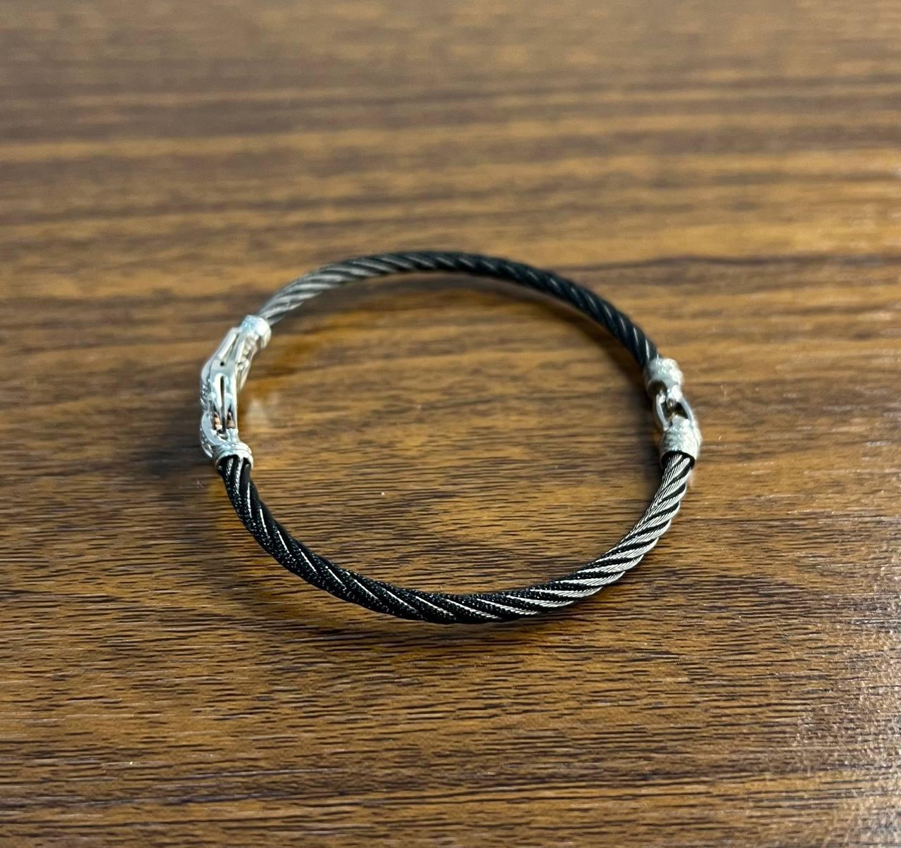 Black Steel Cable Row 18 Karat White Gold Diamonds Filigree Statement Bracelet In New Condition For Sale In Oakton, VA