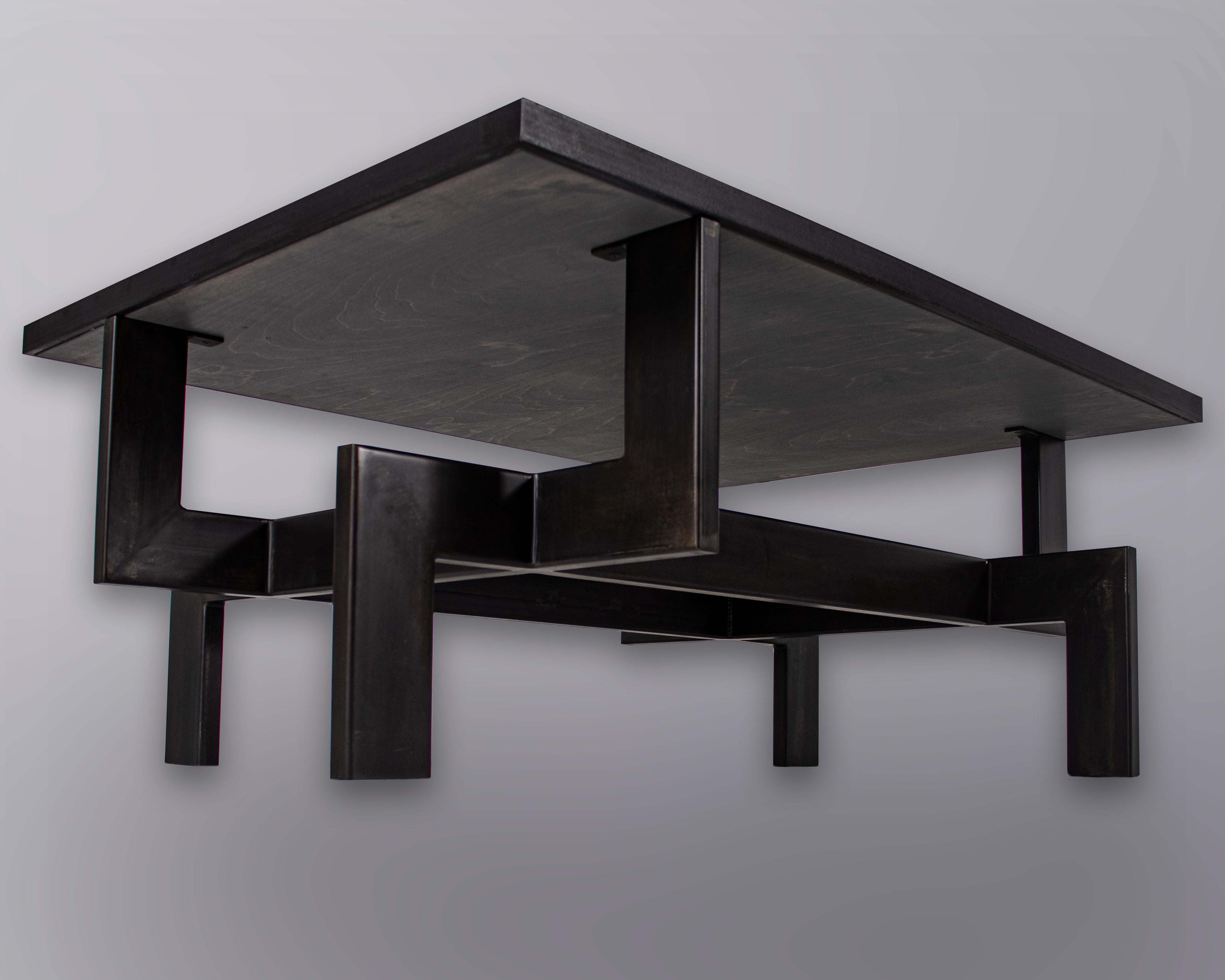 Américain Base de table basse de forme géométrique en acier noir avec plateau en chêne naturel en vente