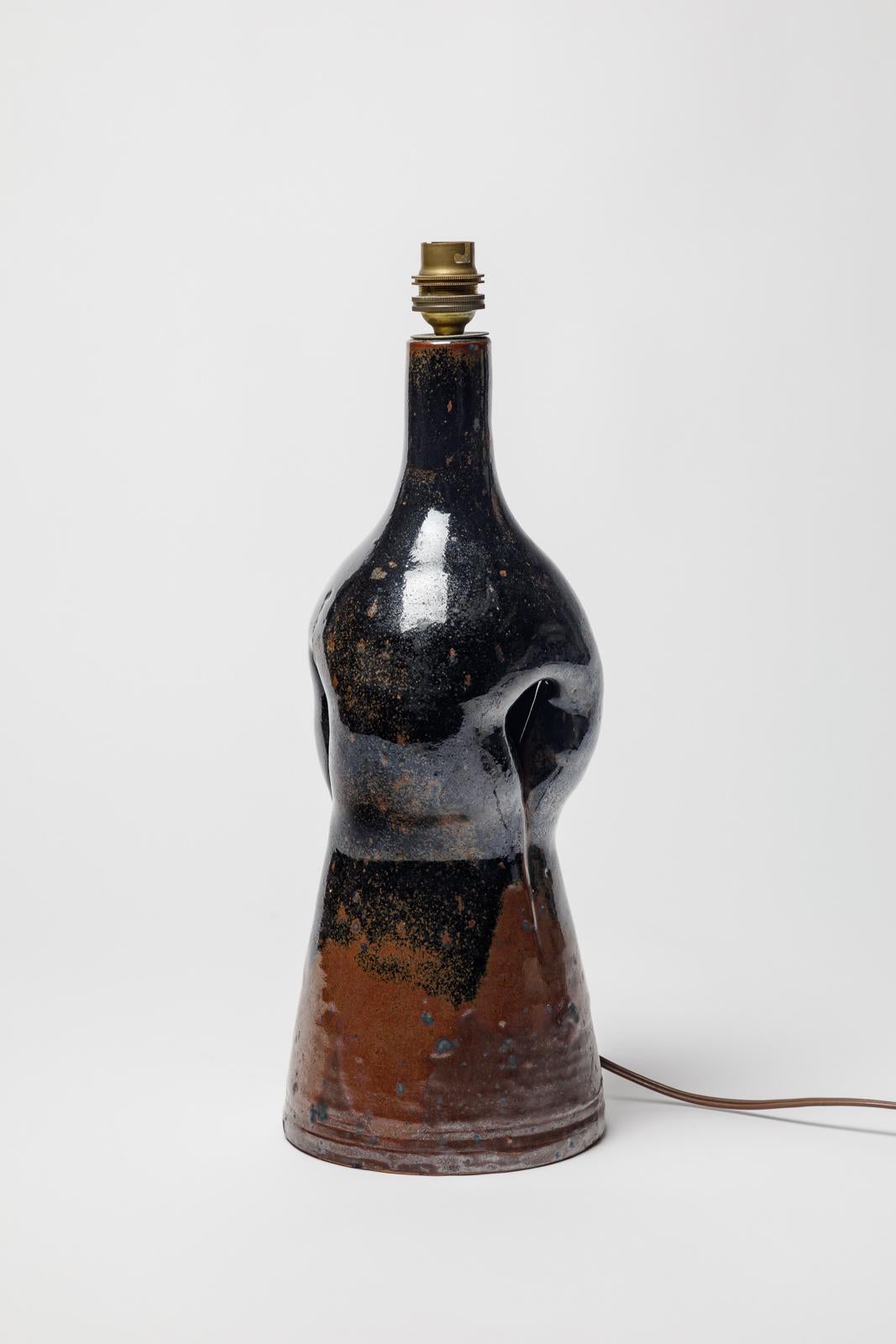 black stoneware ceramic table lamp circa 1970 La Borne potters design Francés en venta