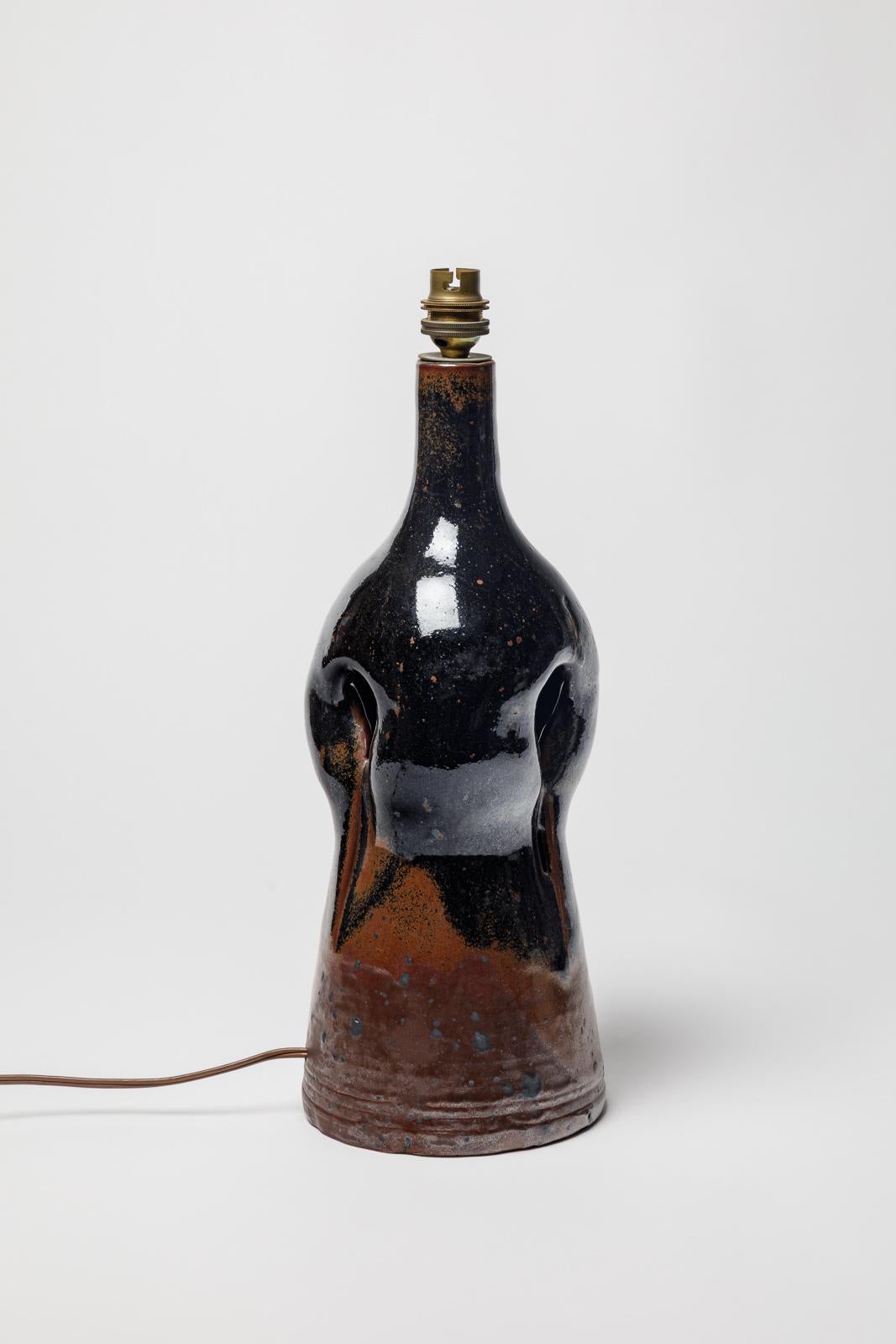 black stoneware ceramic table lamp circa 1970 La Borne potters design Cerámico en venta