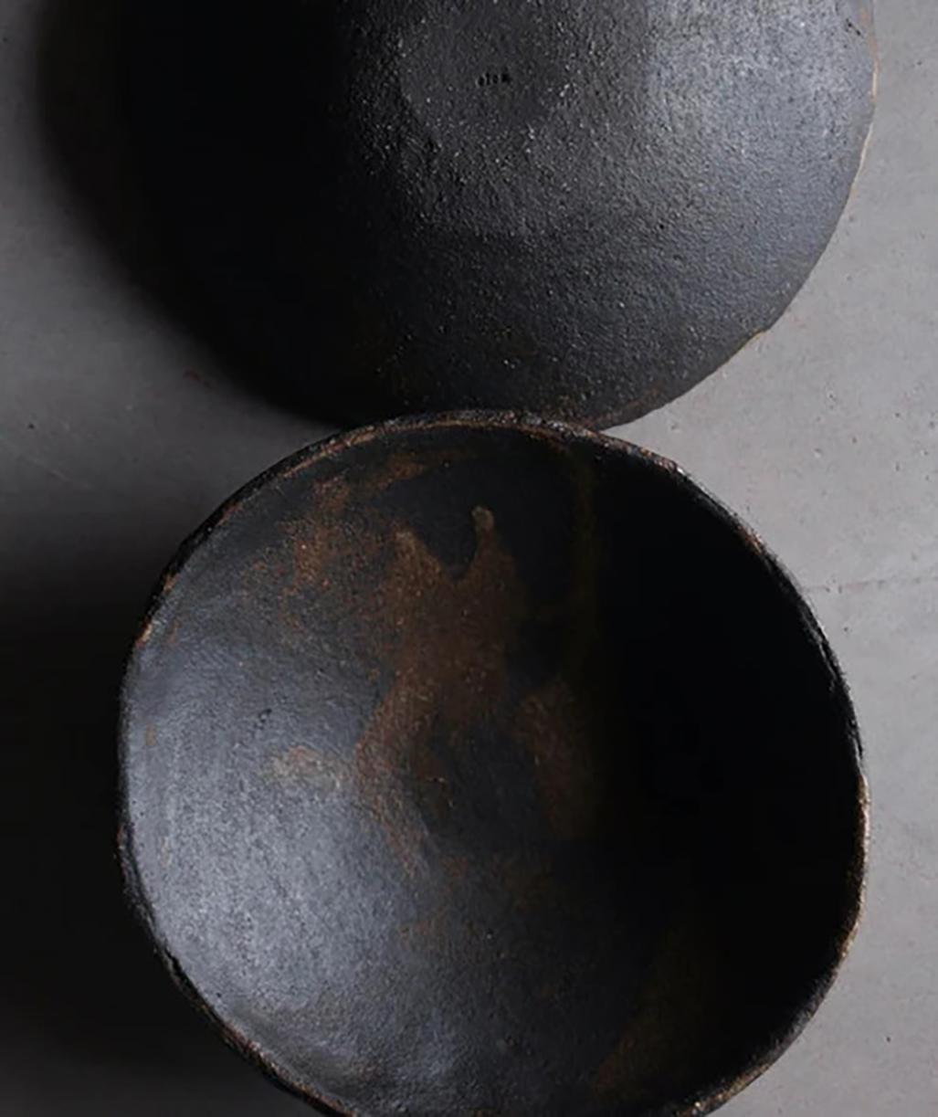 Hand-Crafted Black Stoneware Dinnerware - Set of 6 For Sale