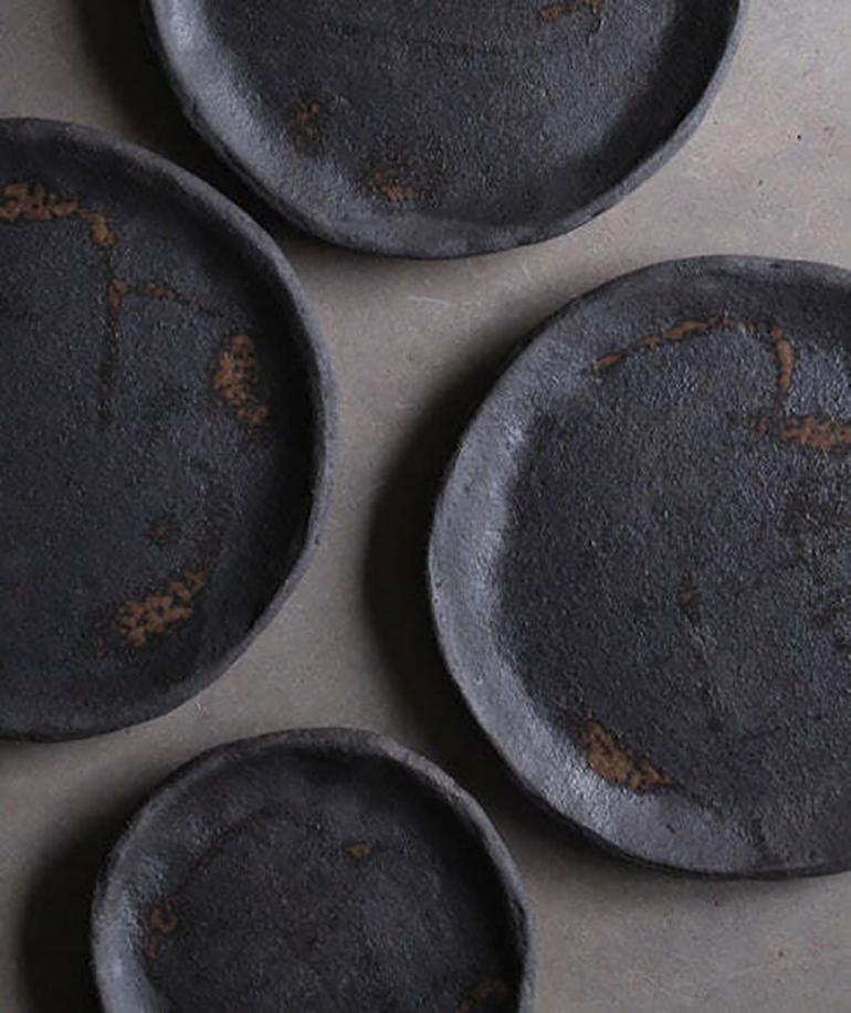 Black Stoneware Dinnerware - Set of 6 In New Condition For Sale In Dallas, TX