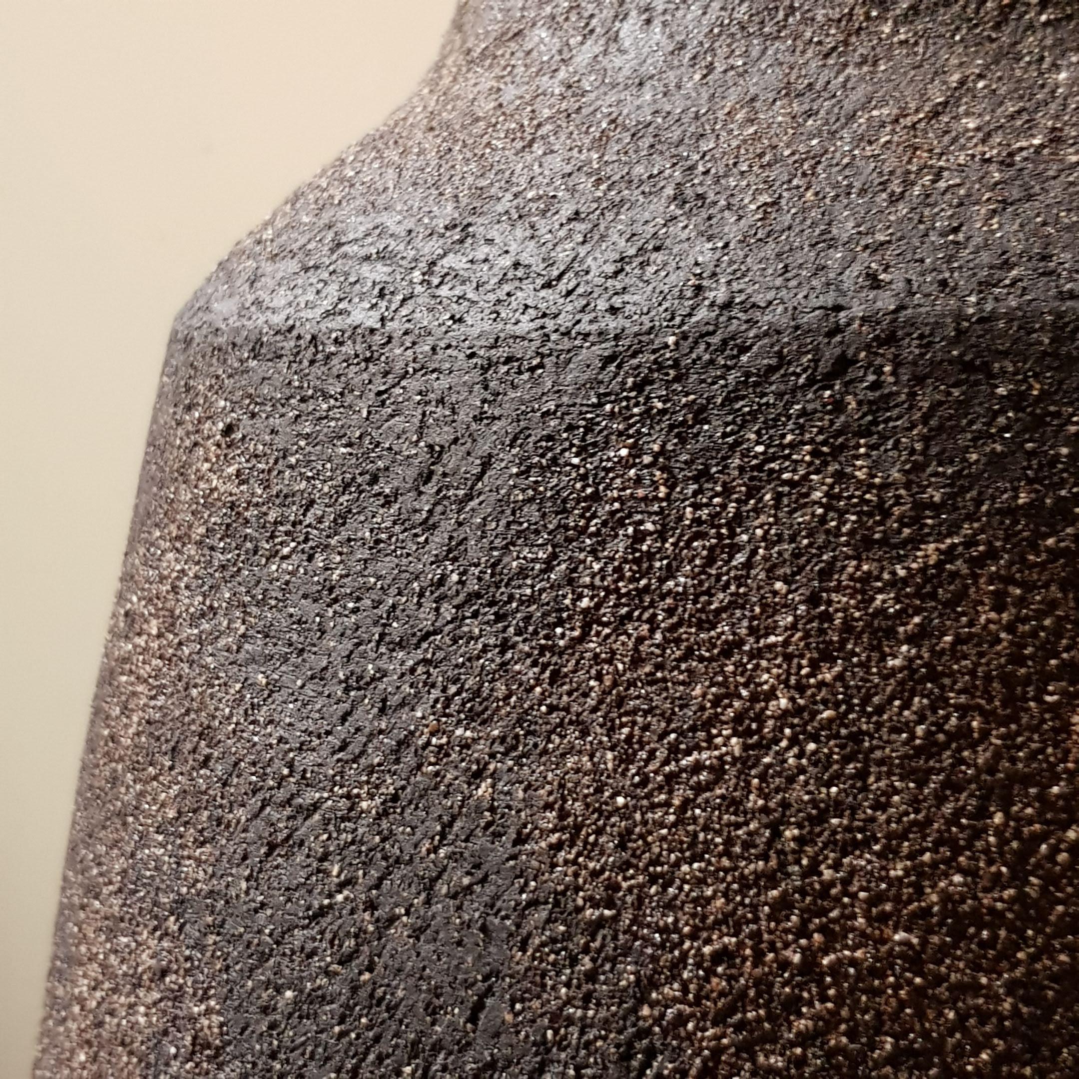 Black Stoneware Kados Vase by Elena Vasilantonaki In New Condition For Sale In Geneve, CH
