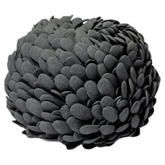 Black stoneware sculpture "Plume", by Mart Schrijvers, 2024