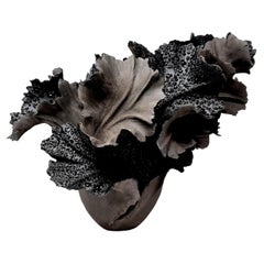 Black Stonewear Wave Sculpture // 185